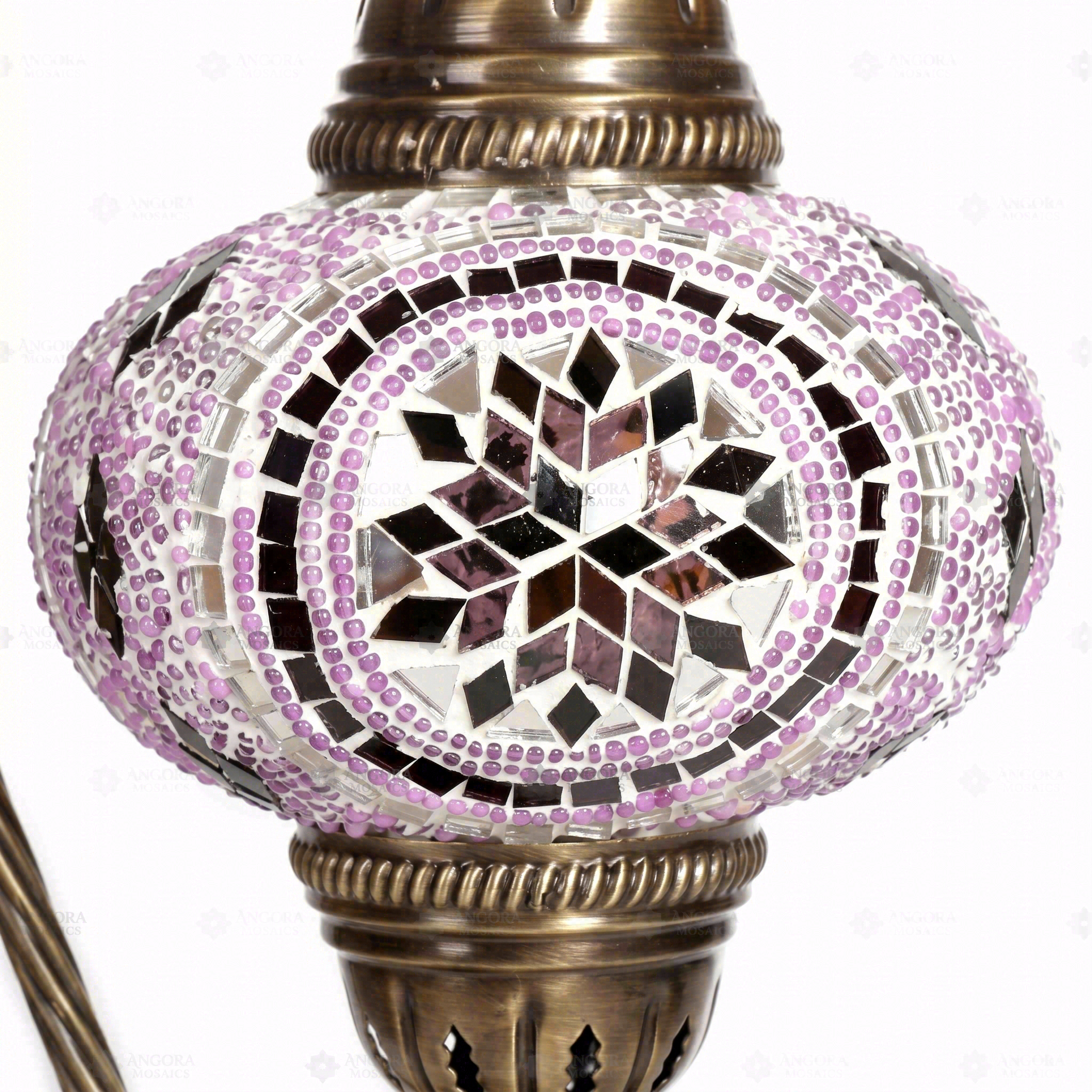Close-up of Pink pink rose mosaic glass globe pattern — table lamp (ENV DVN3020)
