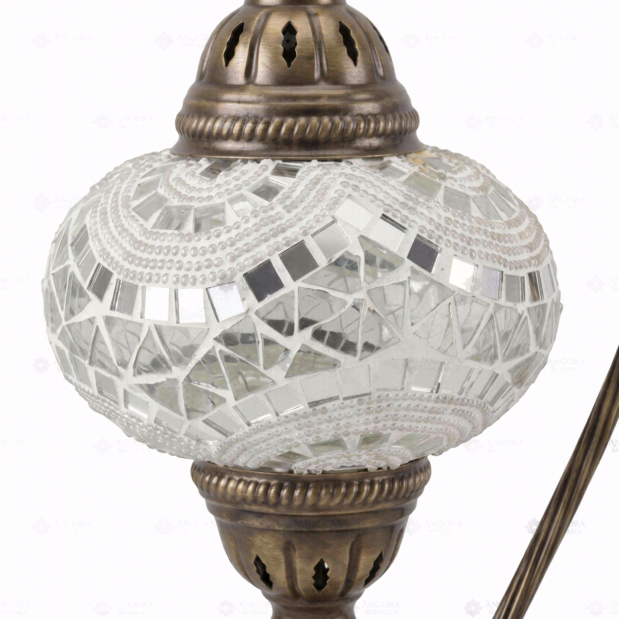 Close-up of White white glow mosaic glass globe pattern — table lamp (ENV DVN3036)