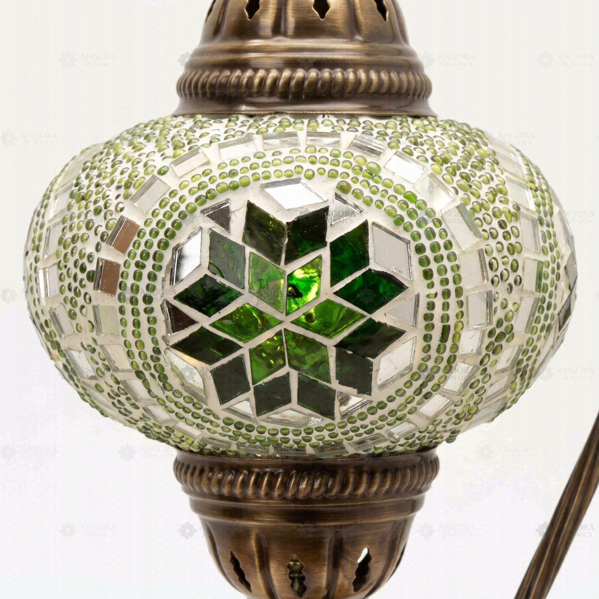 Close-up of Green green jewel mosaic glass globe pattern — table lamp (ENV DVN3050)