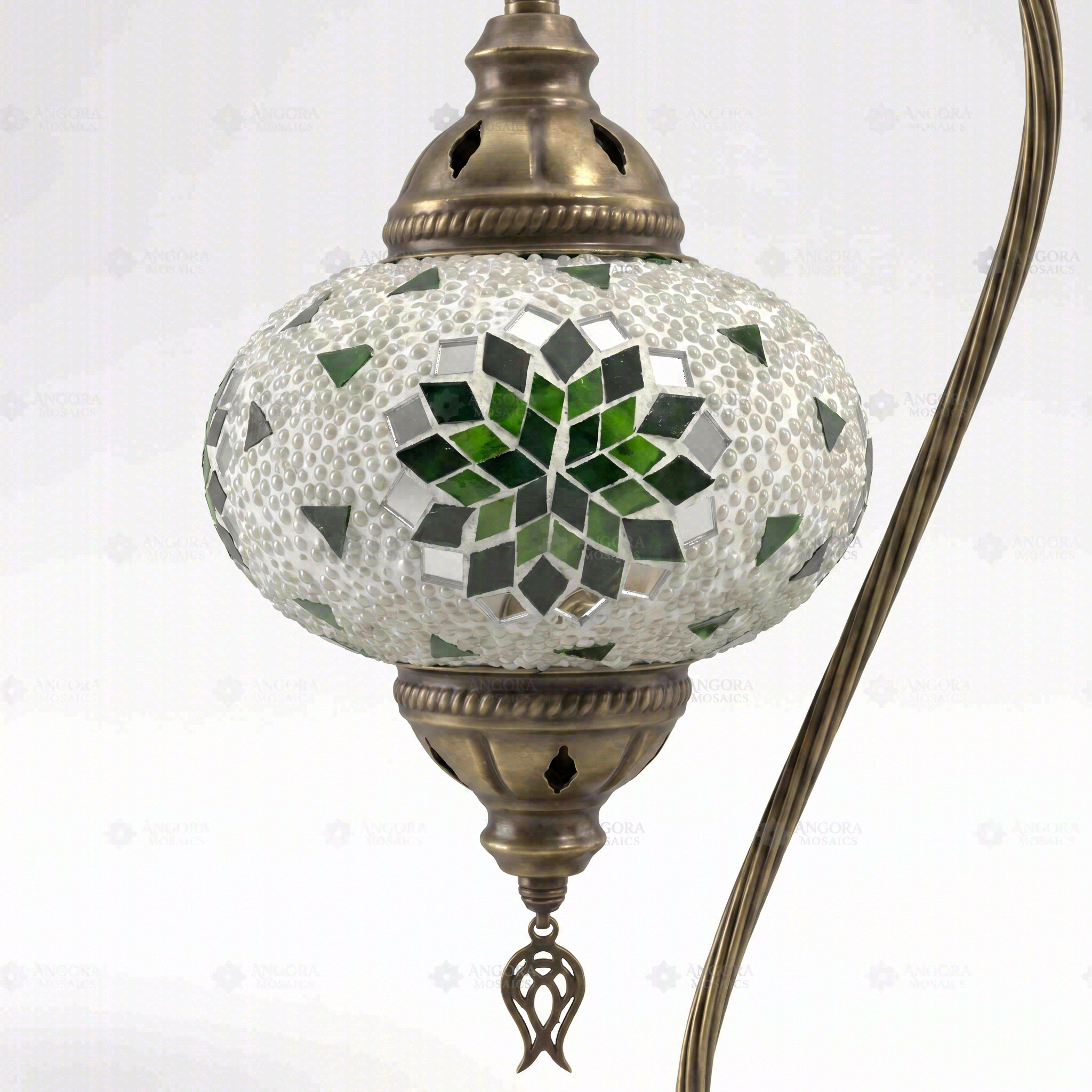 Close-up of Green green jewel mosaic glass globe pattern — table lamp (ENV DVN3055)