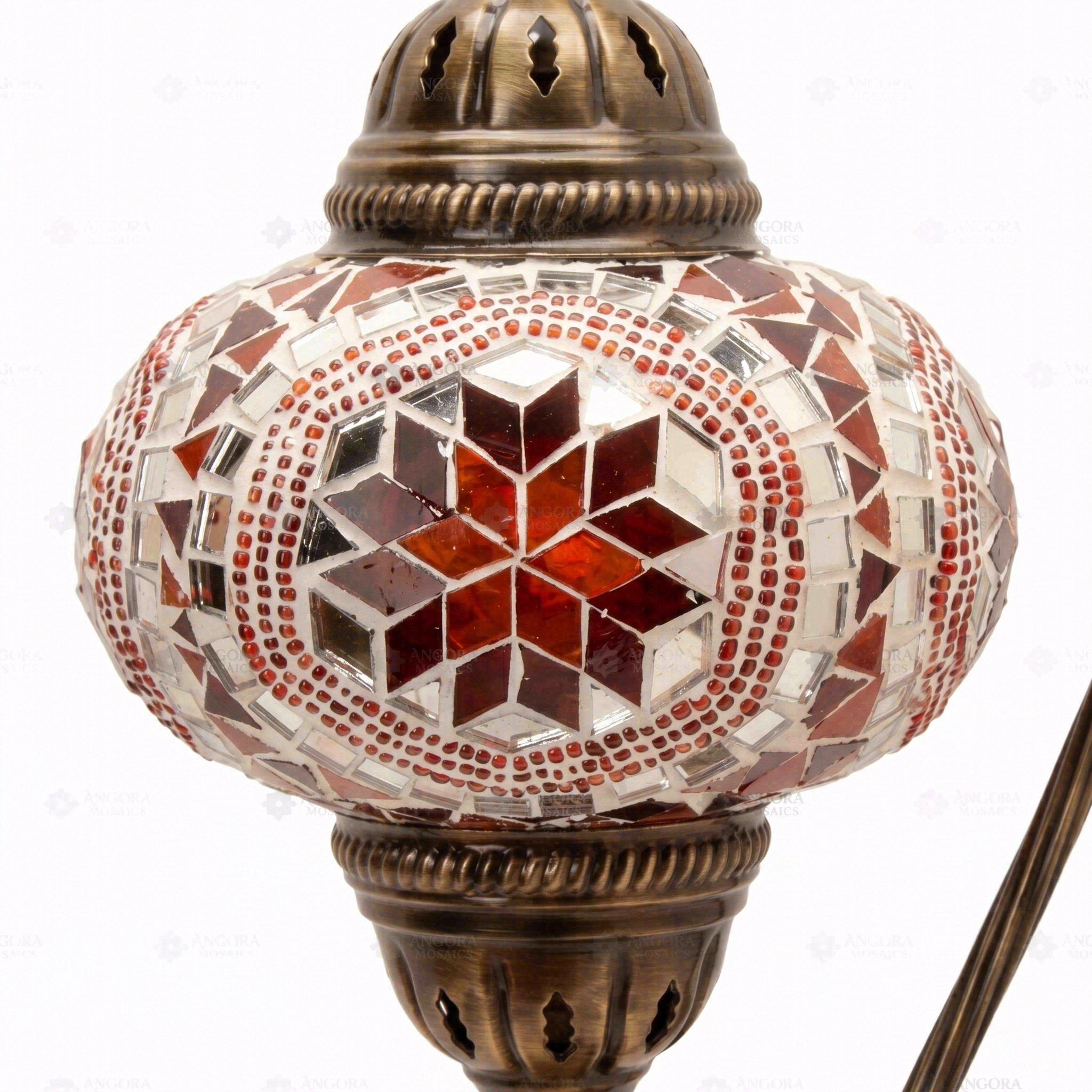 Close-up of Red ruby red mosaic glass globe pattern — table lamp (ENV DVN3056)
