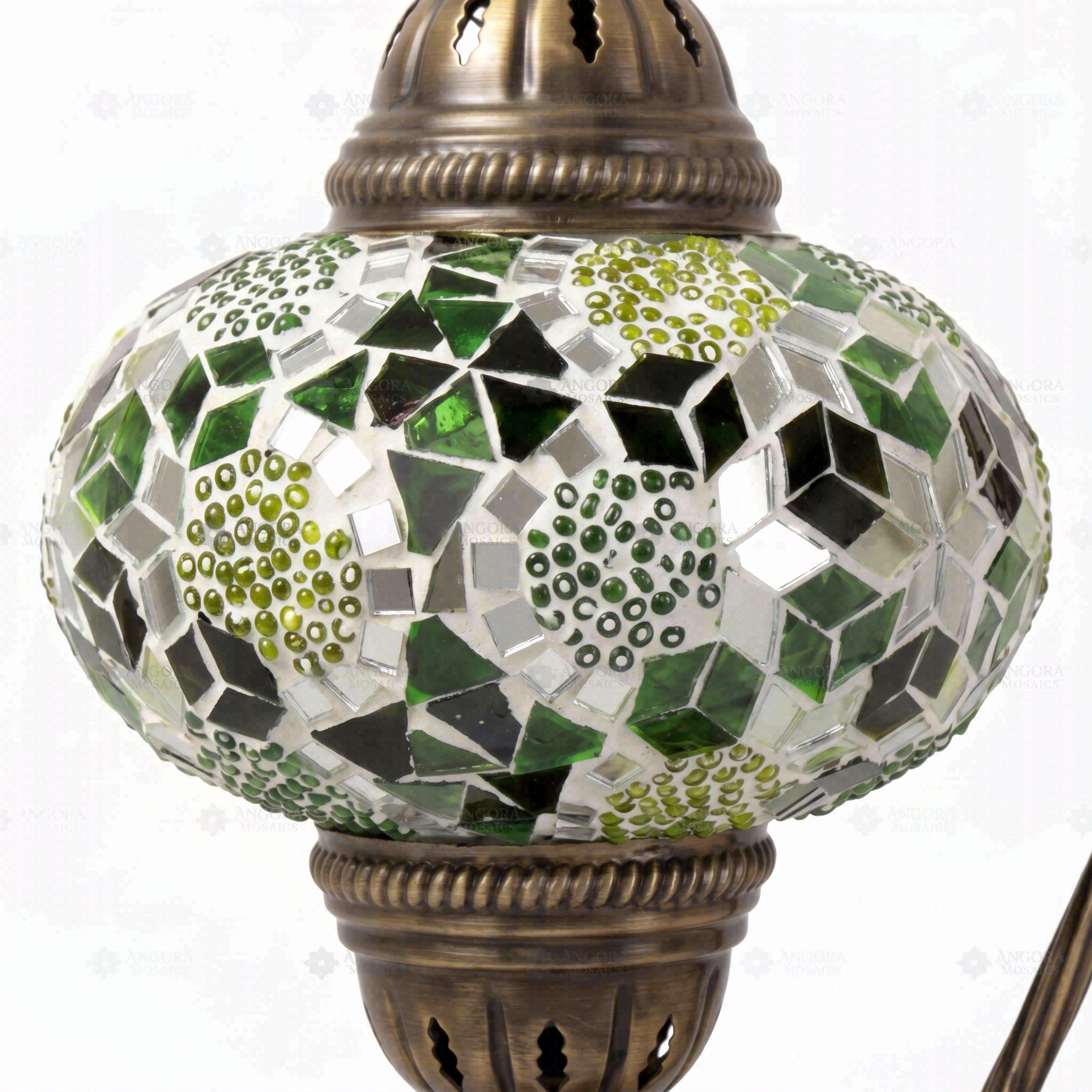 Close-up of Green green jewel mosaic glass globe pattern — table lamp (ENV DVN3100)