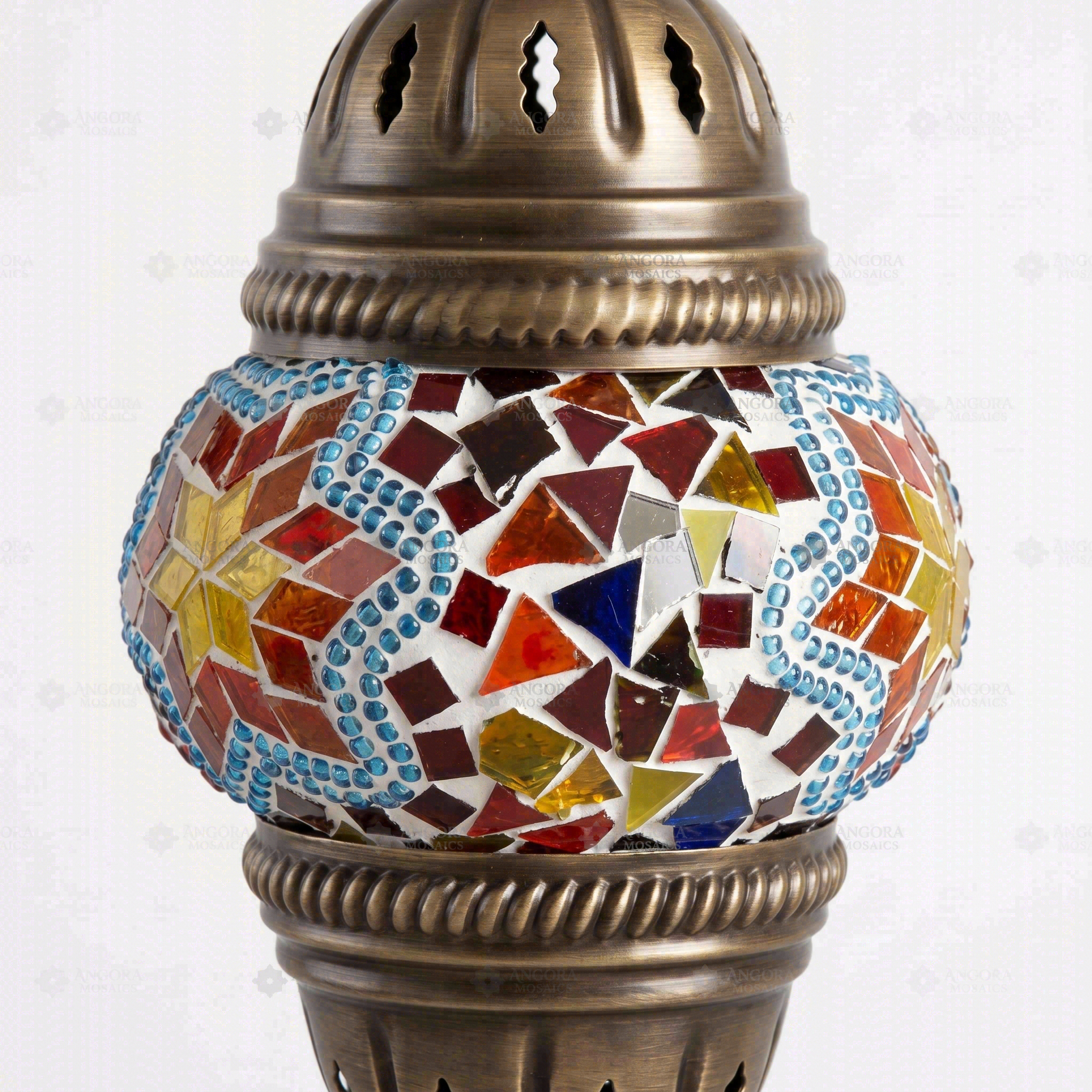 Close-up of Multicolor multicolor jewel mosaic glass globe pattern — pendant light (ENV DYN1042)