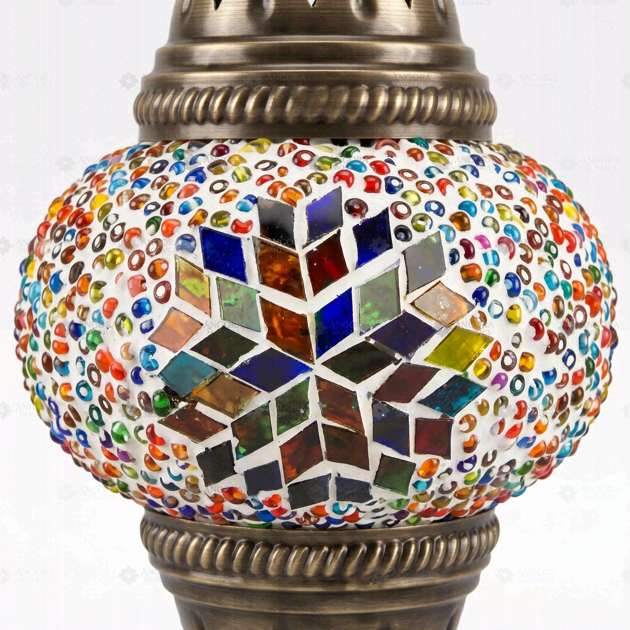 Close-up of Multicolor multicolor jewel mosaic glass globe pattern — pendant light (ENV DYN1061)