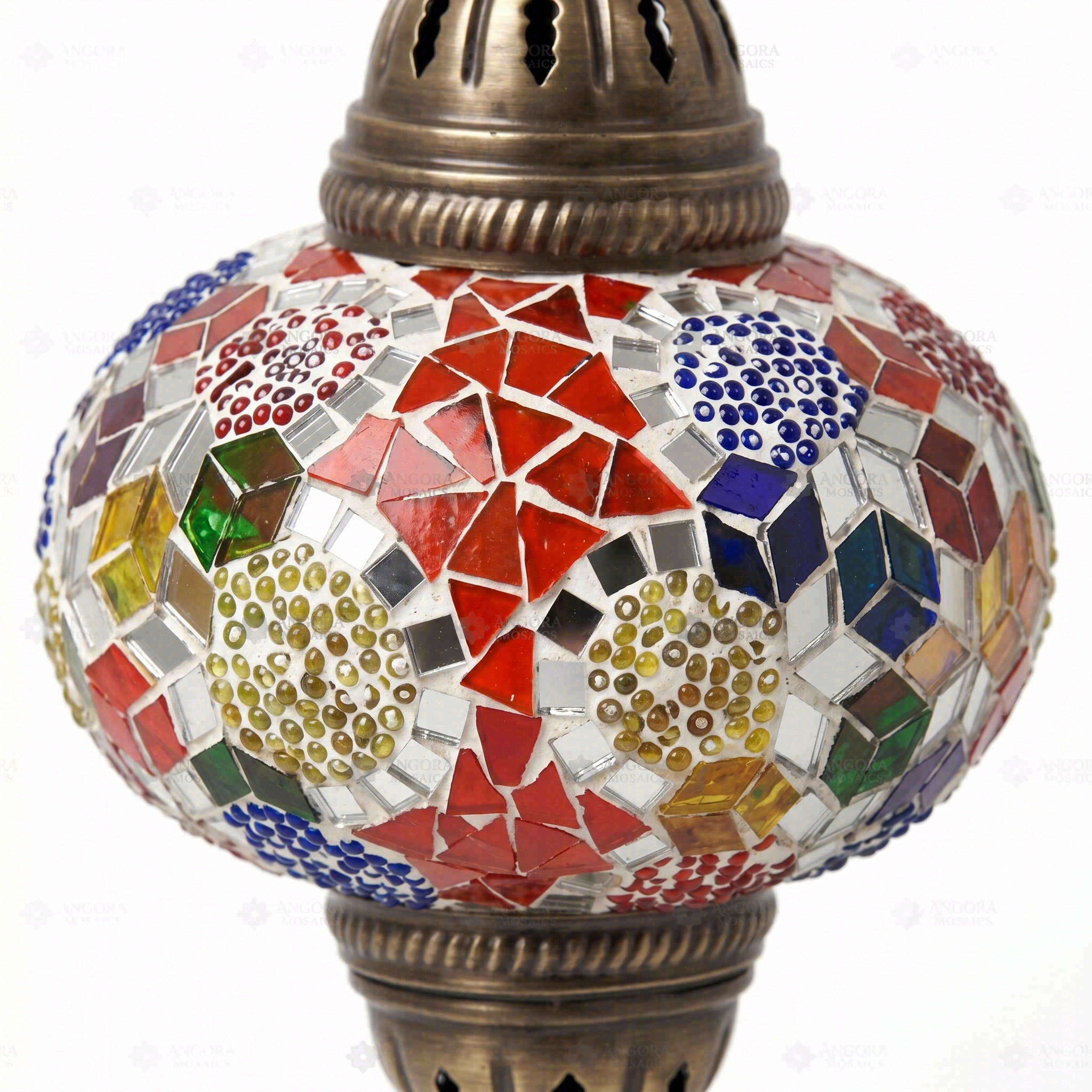 Close-up of Multicolor multicolor jewel mosaic glass globe pattern — pendant light (ENV DYN3012)