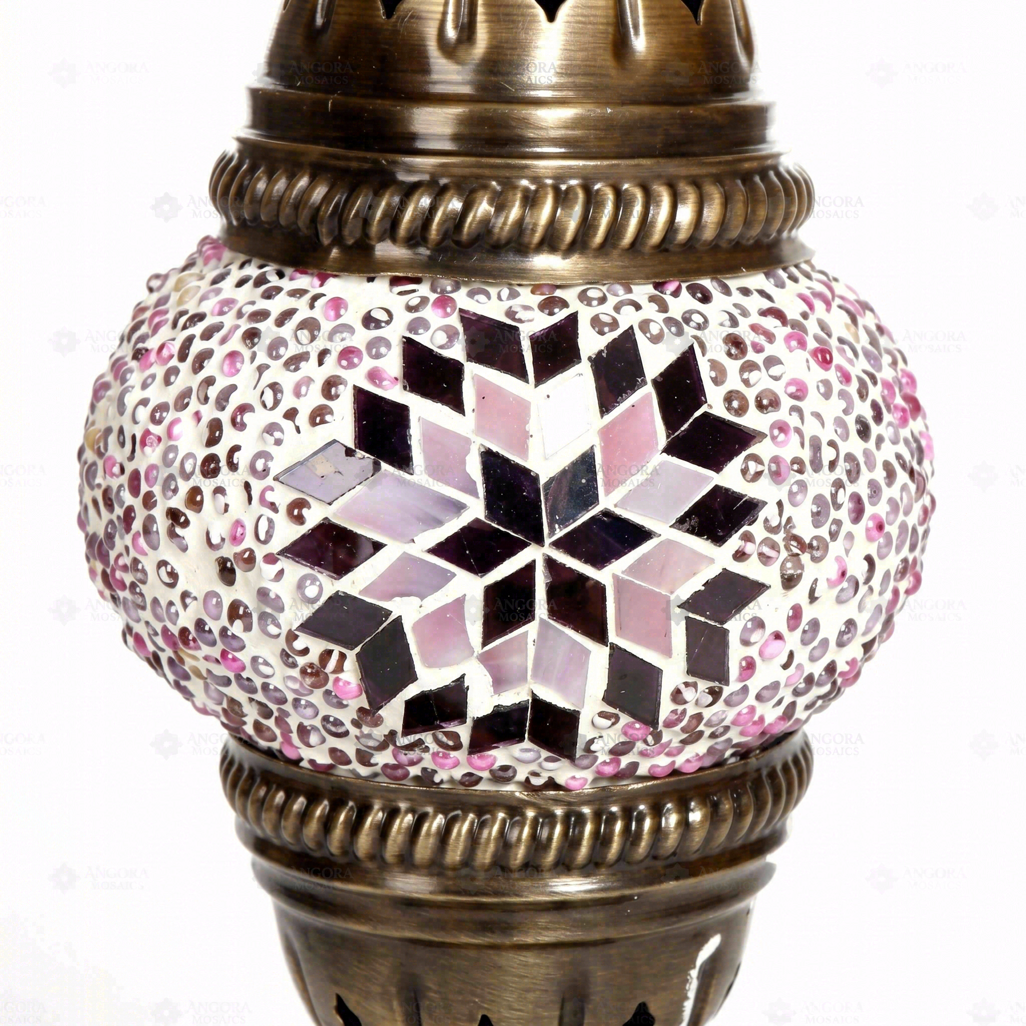 Close-up of Pink pink rose mosaic glass globe pattern — table lamp (ENV MUN1034)