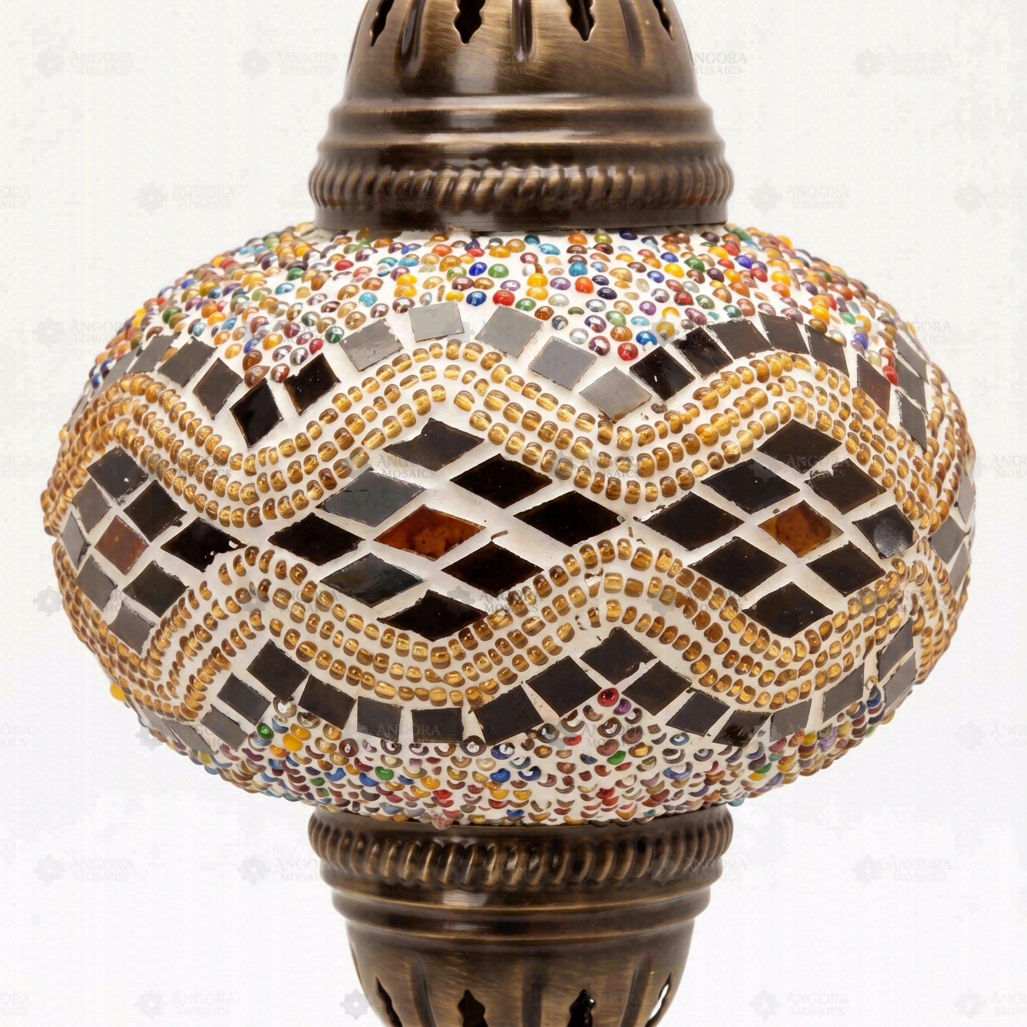 Close-up of Warm Tones mixed warm mosaic glass globe pattern — table lamp (ENV MUN3013)