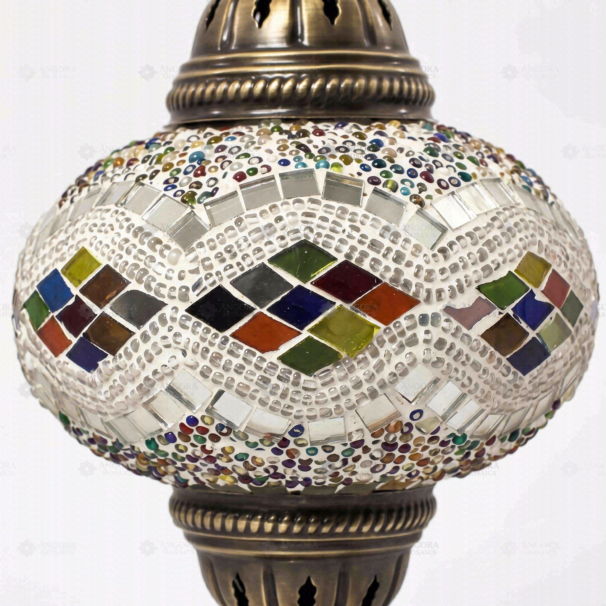 Close-up of Multicolor multicolor jewel mosaic glass globe pattern — table lamp (ENV MUN3014)