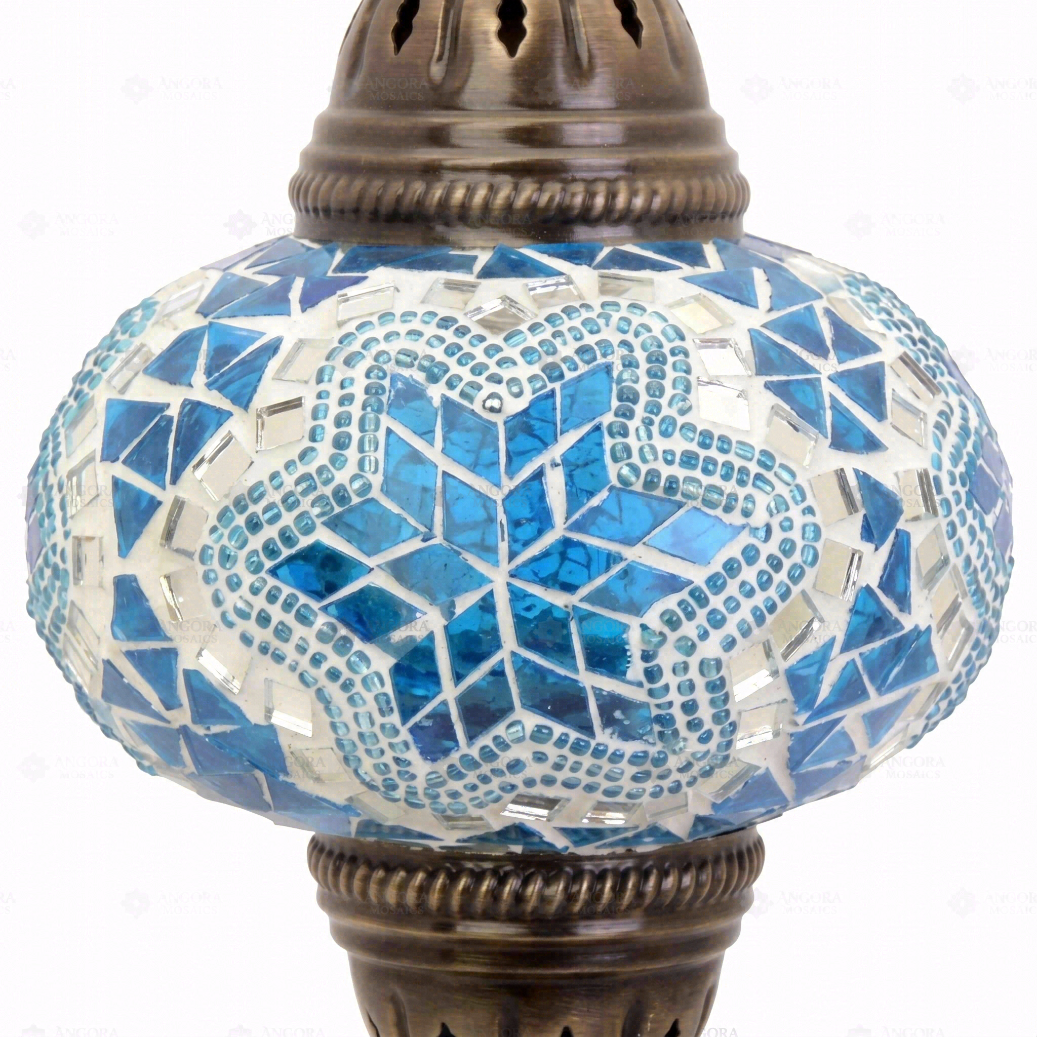 Close-up of Blue blue jewel mosaic glass globe pattern — table lamp (ENV MUN3016)