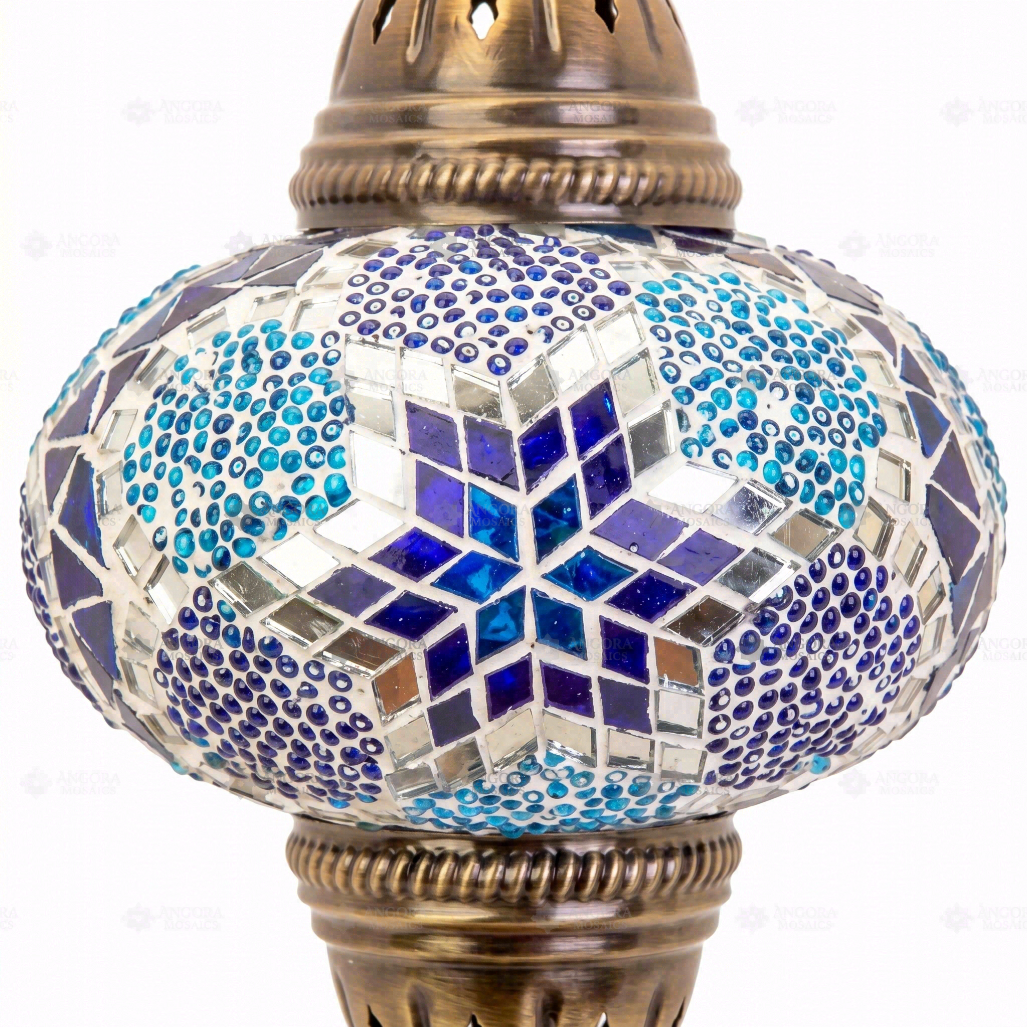 Close-up of Blue blue jewel mosaic glass globe pattern — table lamp (ENV MUN3040)