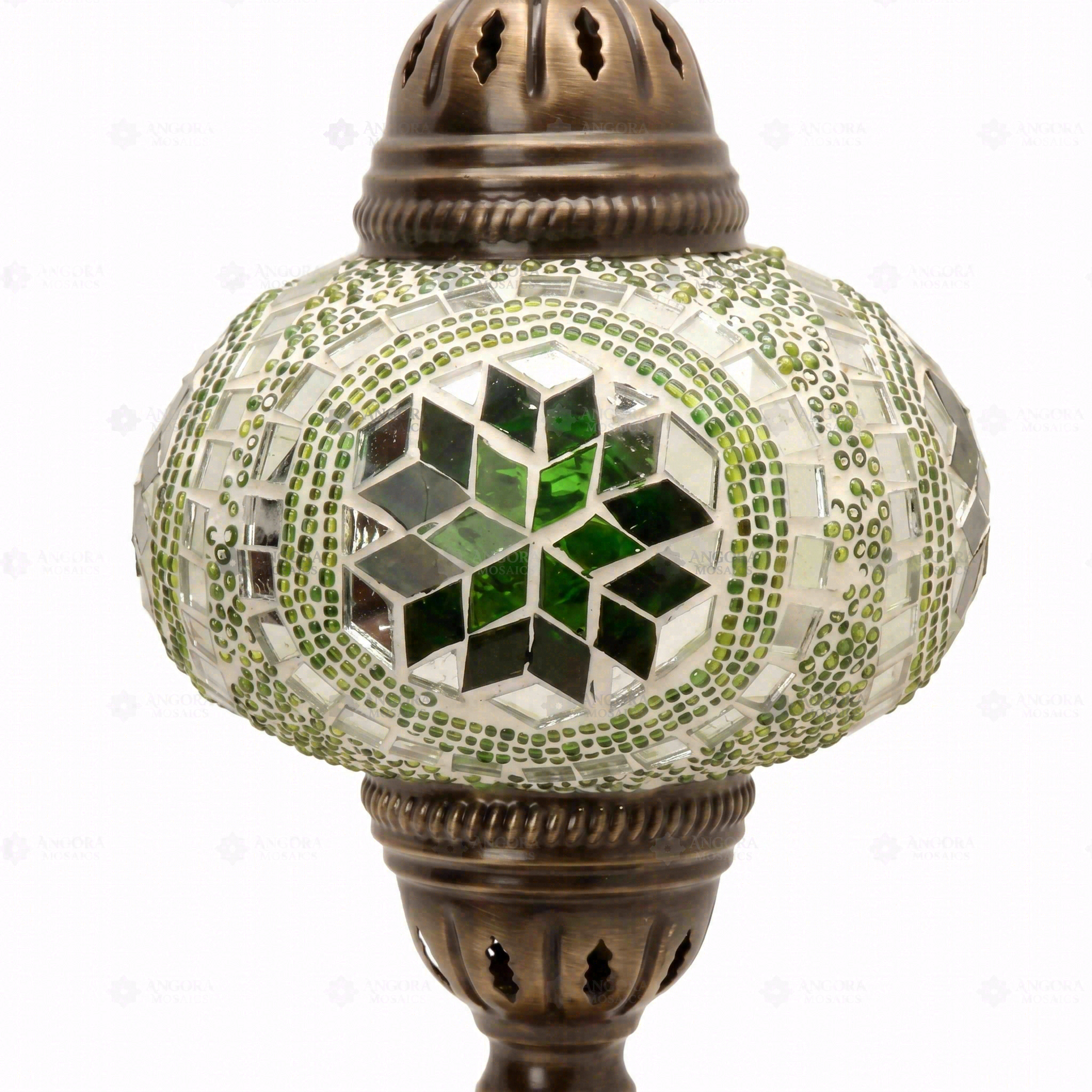 Close-up of Green green jewel mosaic glass globe pattern — table lamp (ENV MUN3050)
