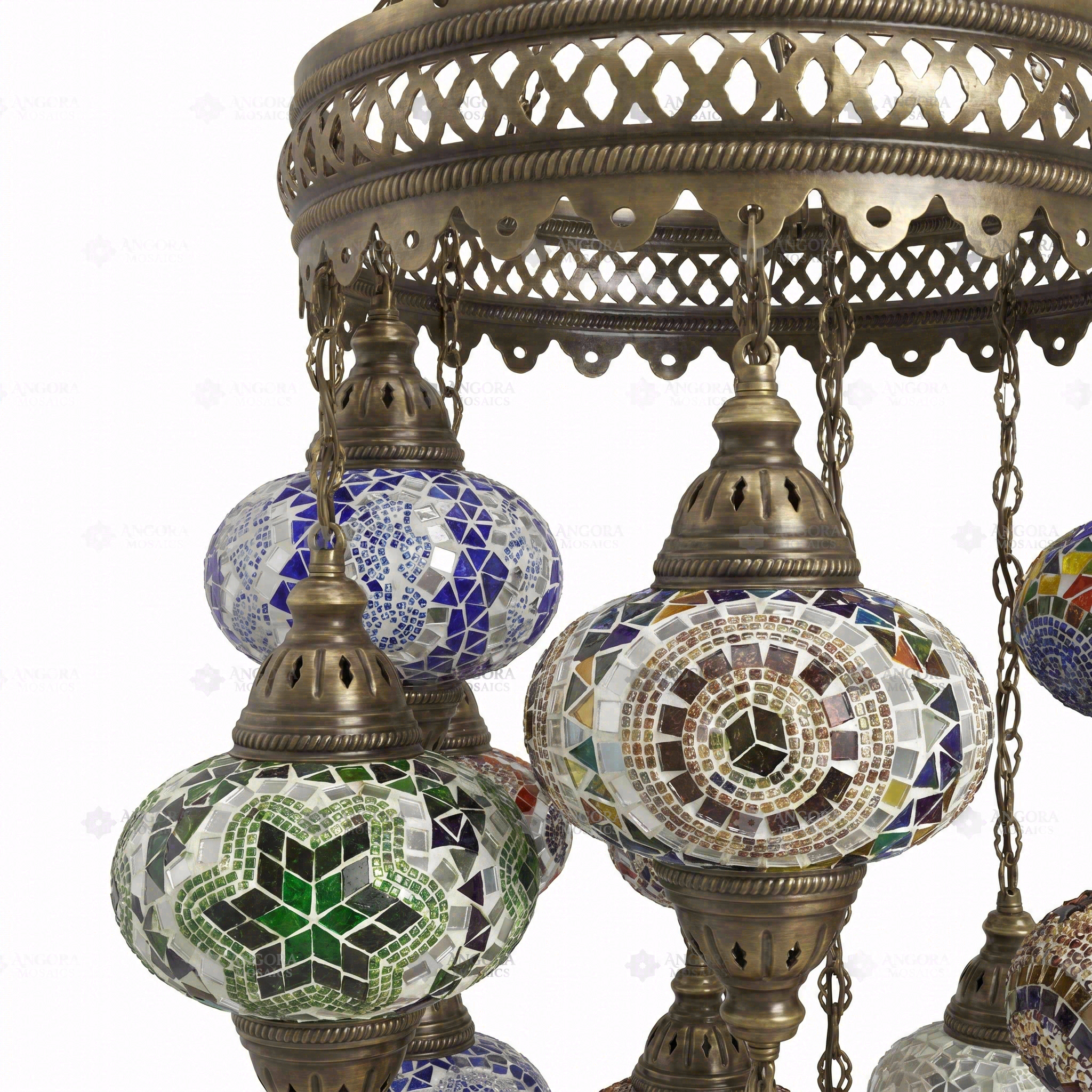 Close-up of Multicolor multicolor jewel mosaic glass globe pattern — chandelier (ENV SLT13N3 (01-03-04-09-11-13-15-17-19-21-25-29-34))