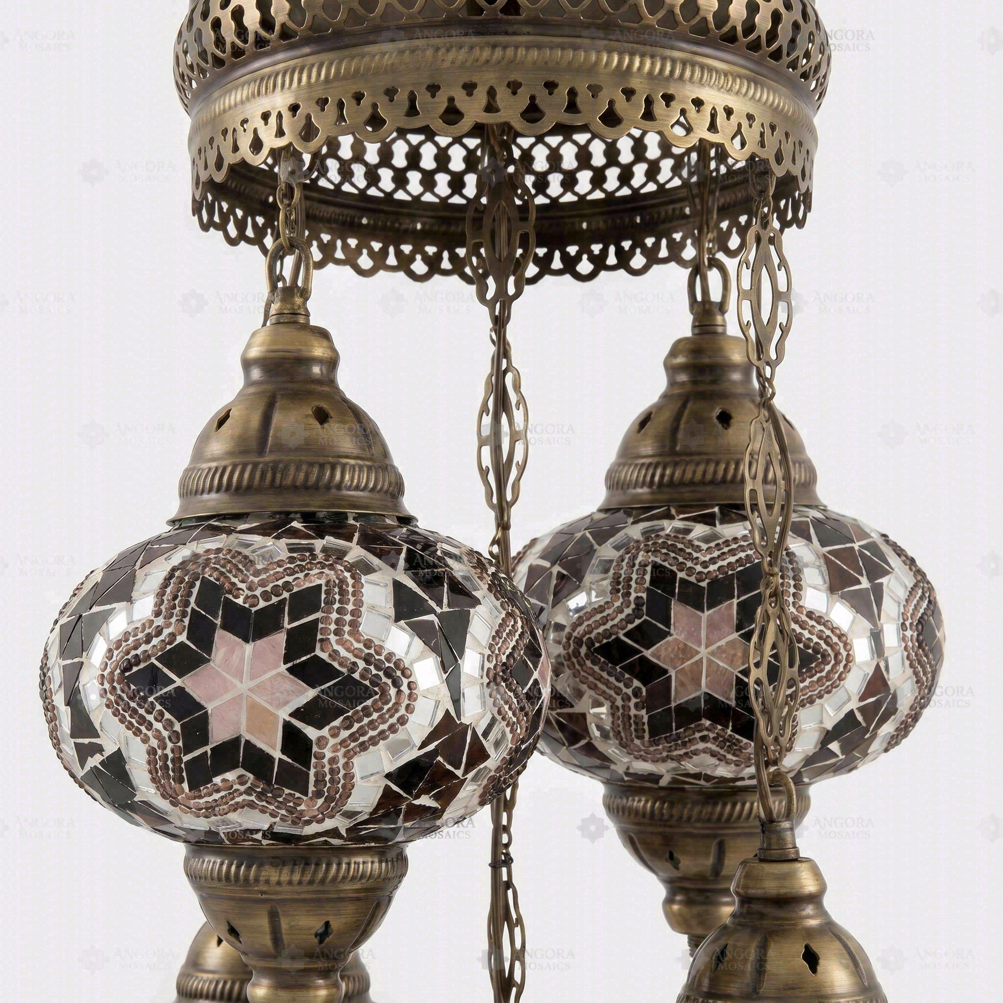 Close-up of Clear clear neutral mosaic glass globe pattern — chandelier (ENV SLT5N3 (3019))