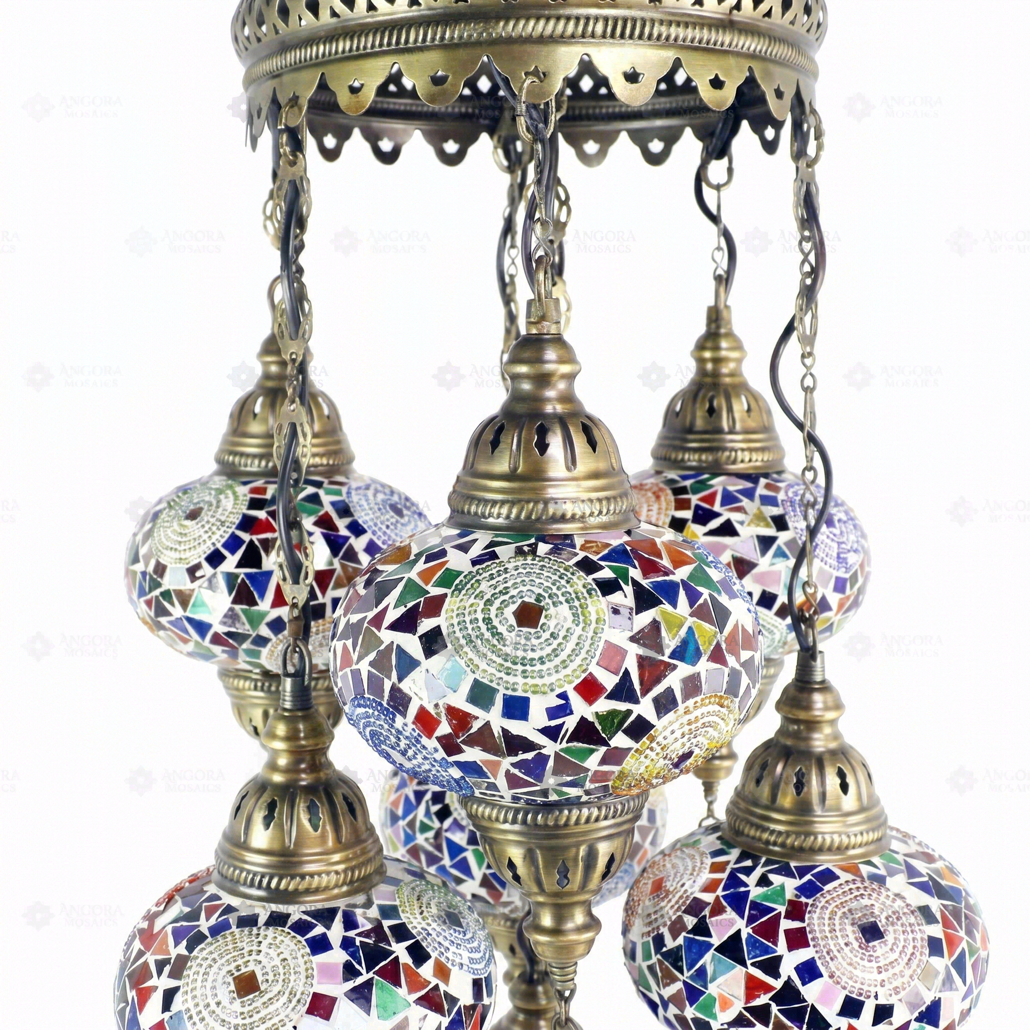 Close-up of Multicolor multicolor jewel mosaic glass globe pattern — chandelier (ENV SLT7N3 (3001))
