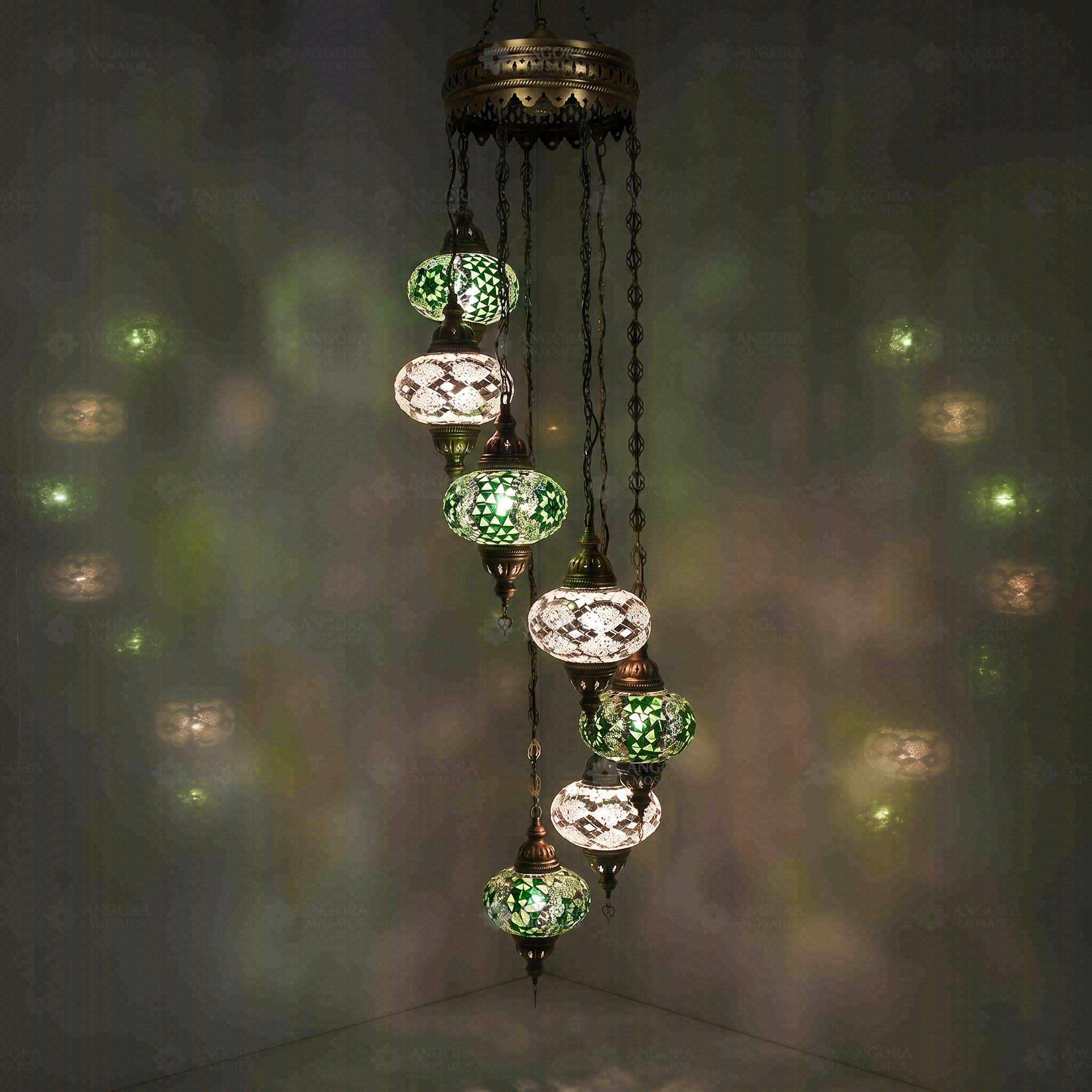 Green Turkish mosaic chandelier illuminated, showing colorful light projection (HLZ7N3 (3003X4-3068X3))