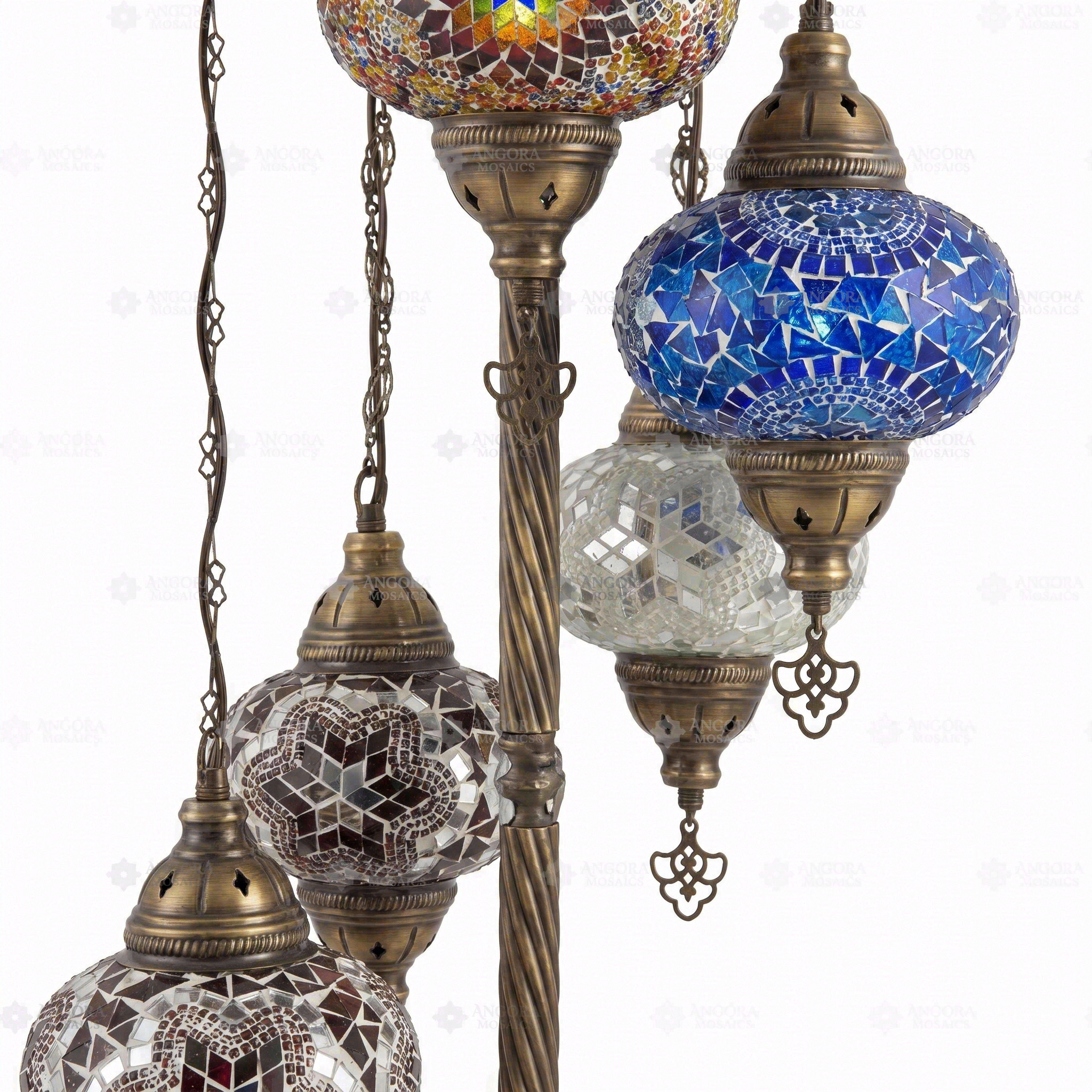 Close-up of Cool Tones mixed cool mosaic glass globe pattern — floor lamp (LMD5N3 (05-15-17-18-19))