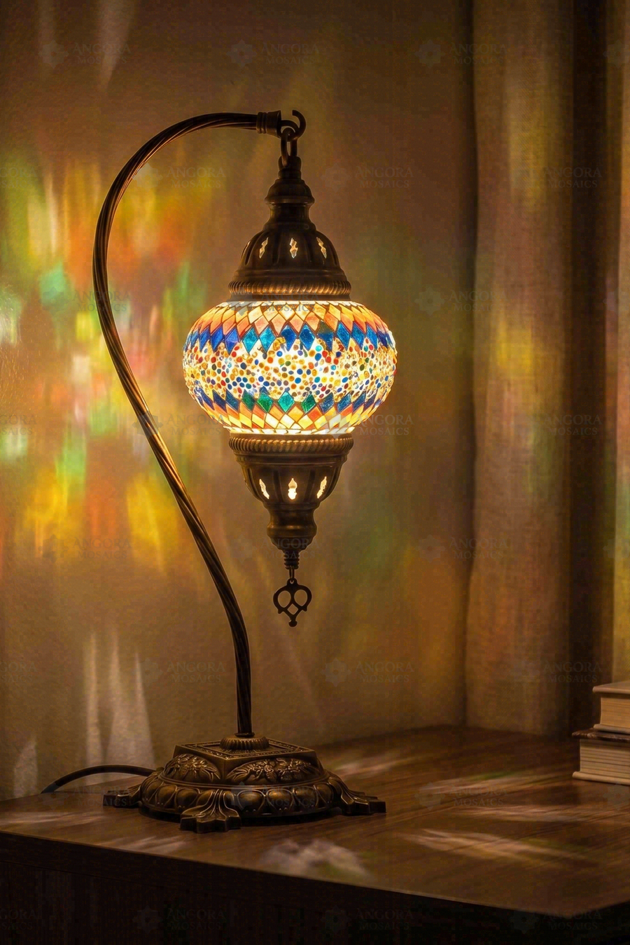 Multicolor Swan Neck Table Lamp