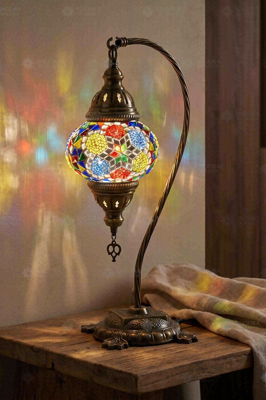 Multicolor Swan Neck Table Lamp