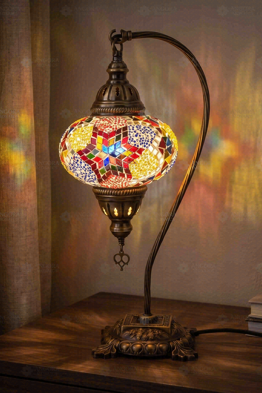 Multicolor Swan Neck Table Lamp