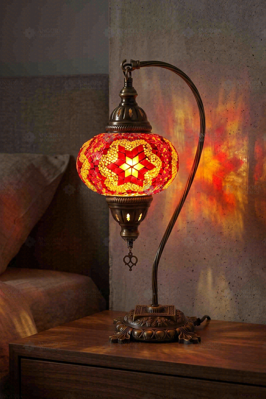 Red Swan Neck Table Lamp