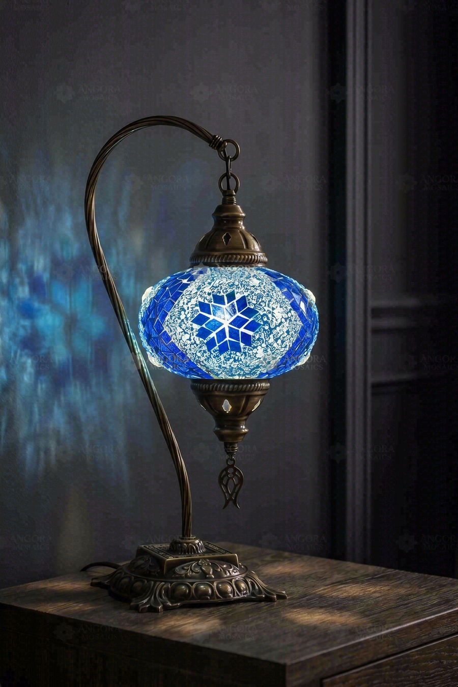 Blue Swan Neck Table Lamp