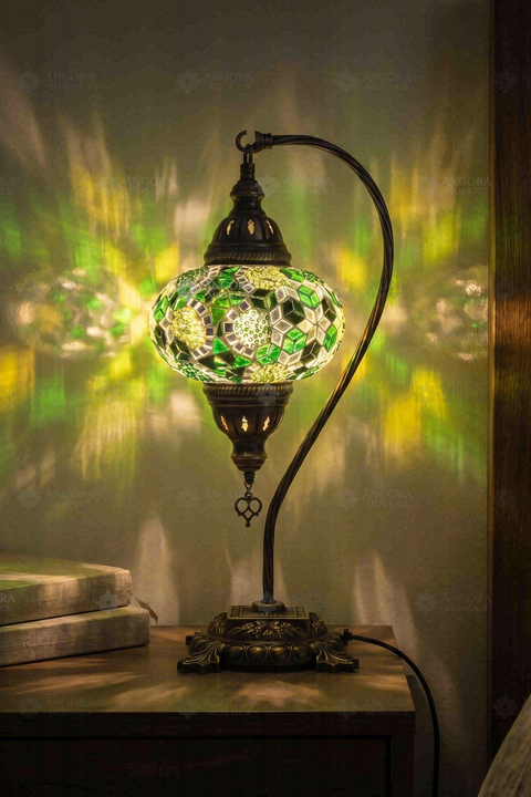 Green Swan Neck Table Lamp