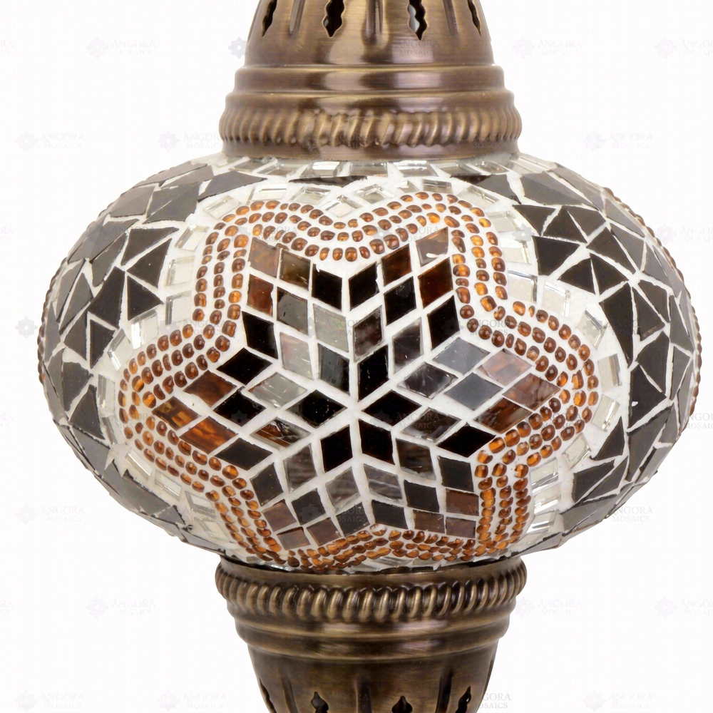 Amber Pendant Lamp, close-up of the mosaic glass