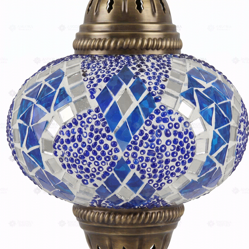 Blue Pendant Lamp, close-up of the mosaic glass