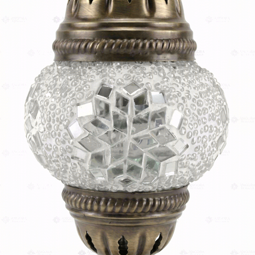 White Mirrored Classic Table Lamp, close-up of the mosaic glass