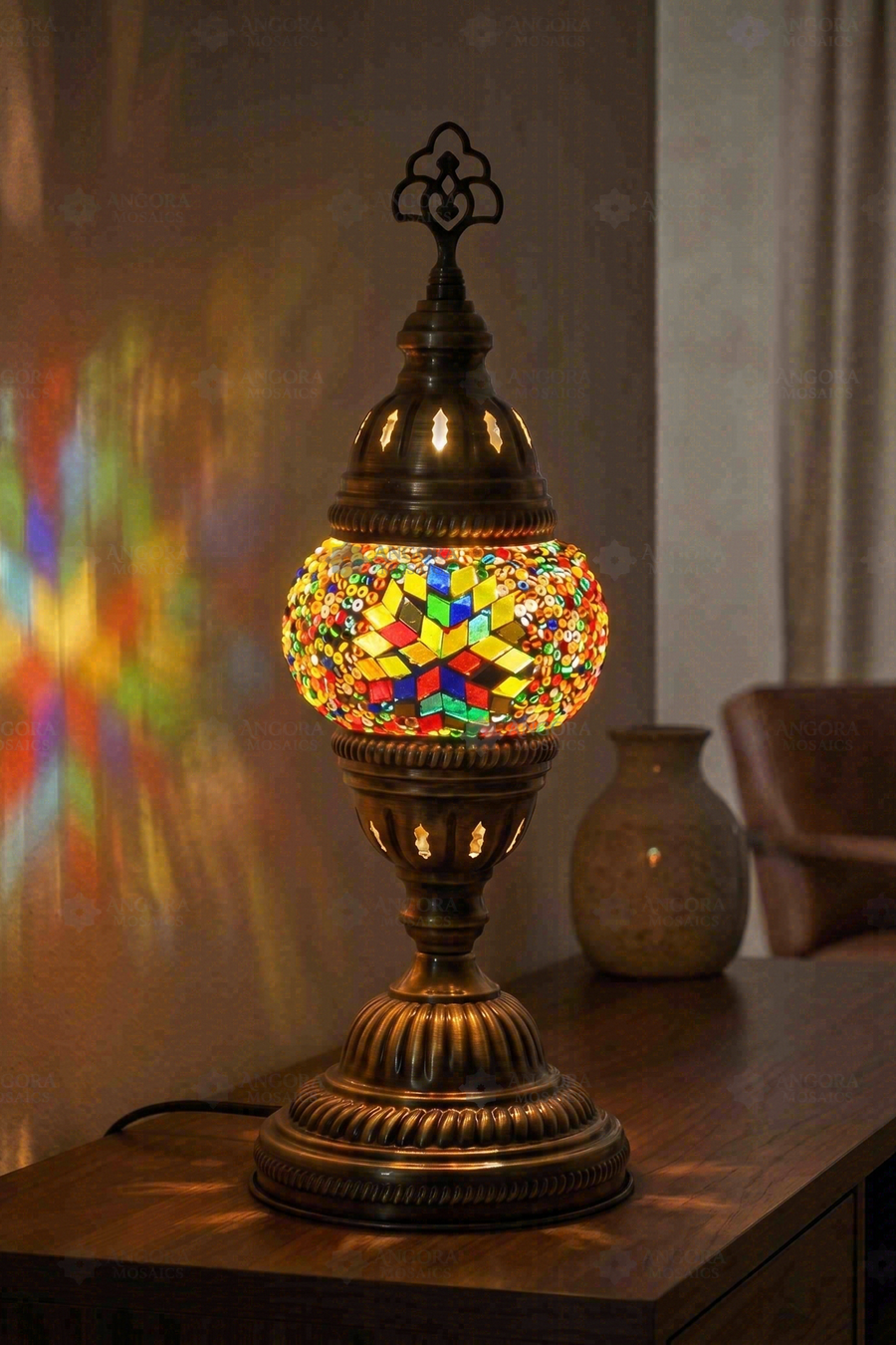 Multicolor Classic Table Lamp