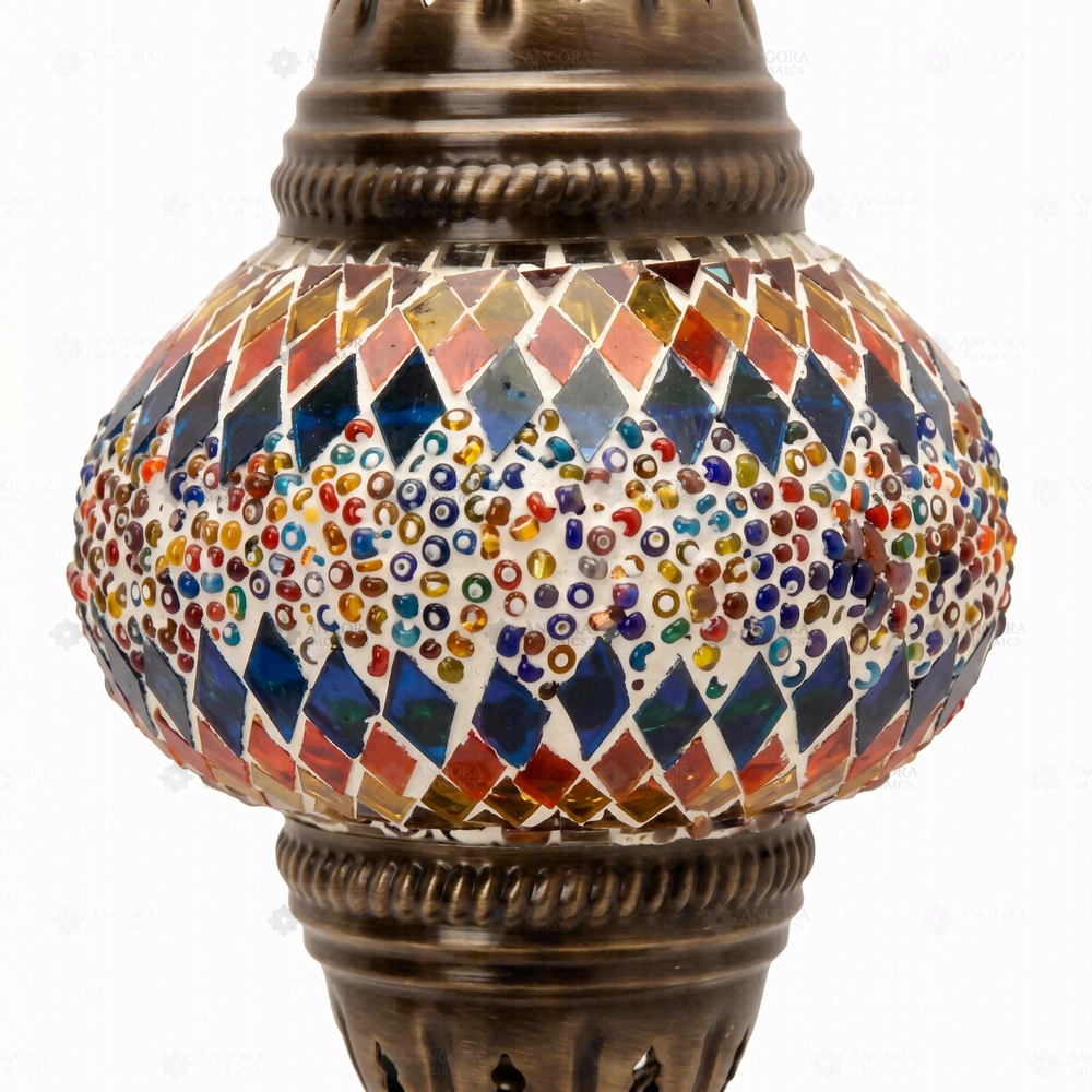 Multicolor Classic Table Lamp, close-up of the mosaic glass