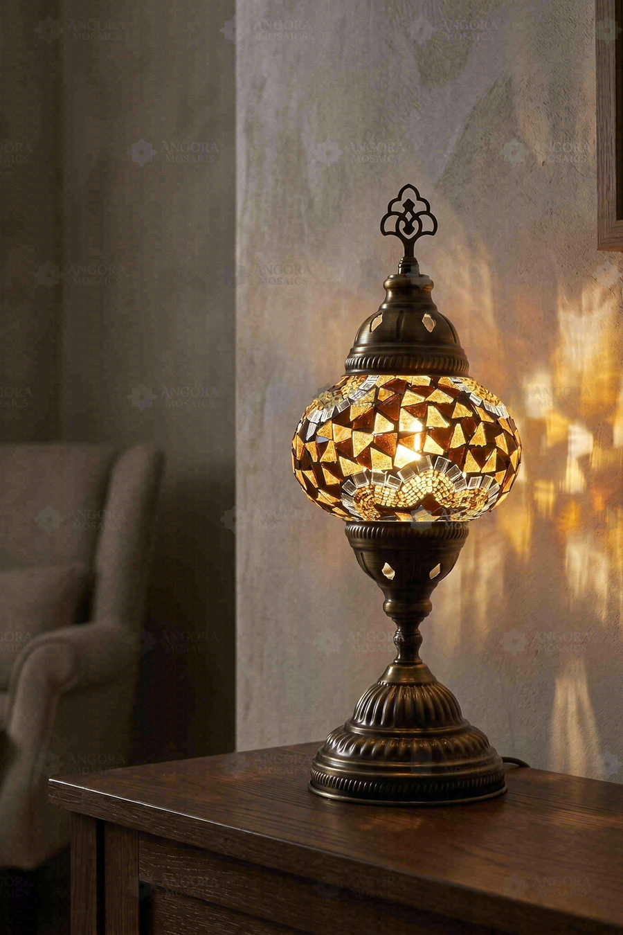 Amber Classic Table Lamp
