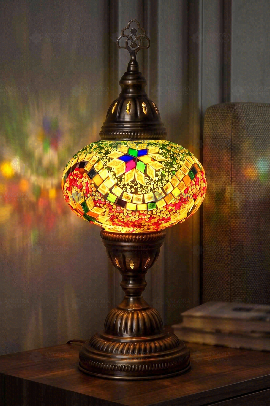 Multicolor Classic Table Lamp