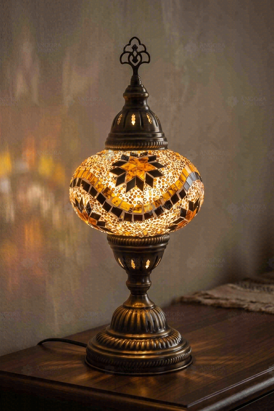 Brown Classic Table Lamp