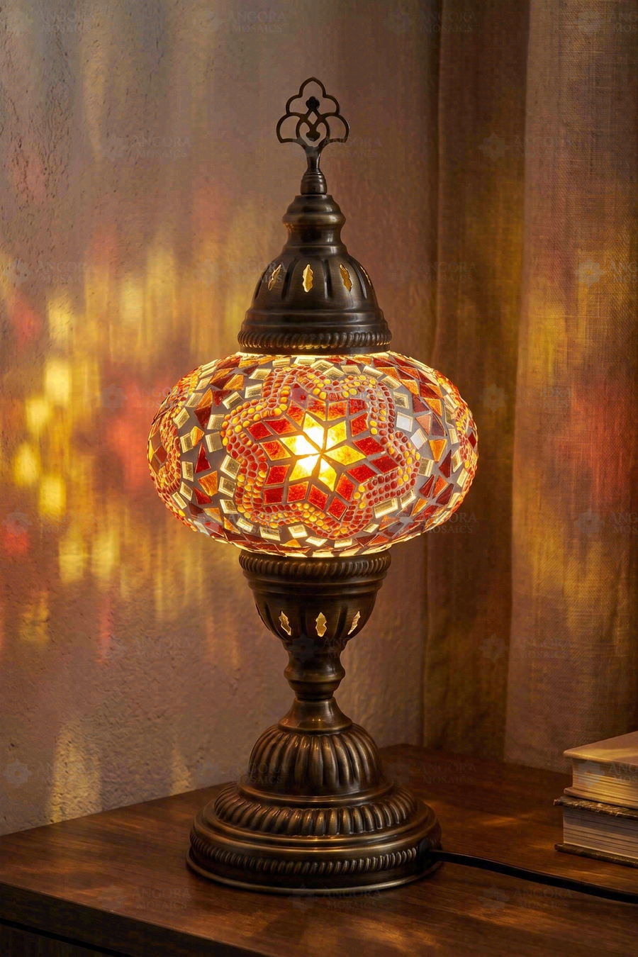 Red Classic Table Lamp