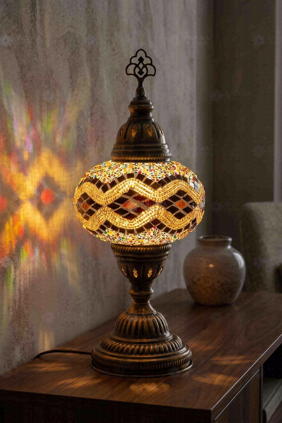 Amber Classic Table Lamp