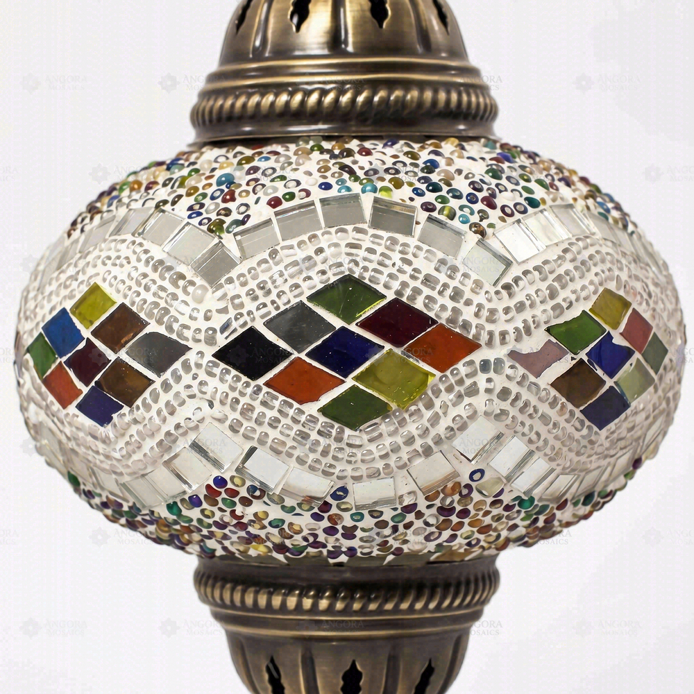 Multicolor Classic Table Lamp, close-up of the mosaic glass