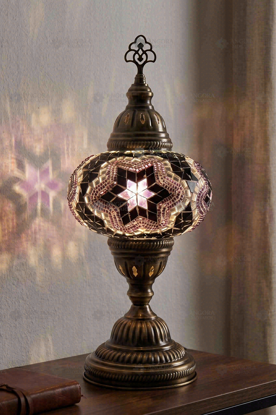 Purple Star Classic Table Lamp