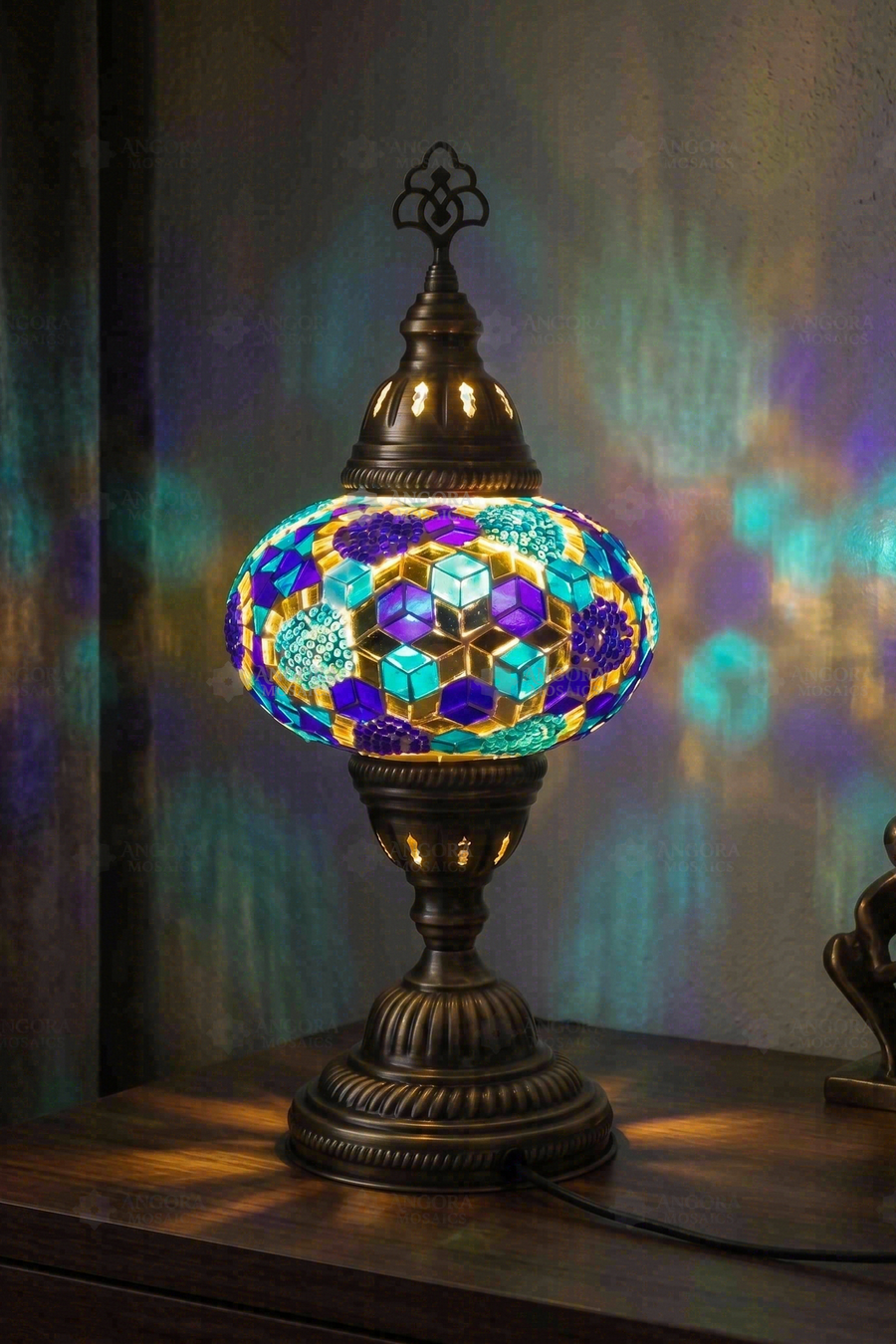 Blue Classic Table Lamp