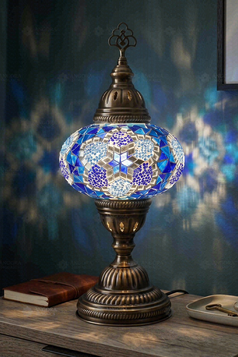 Blue Classic Table Lamp