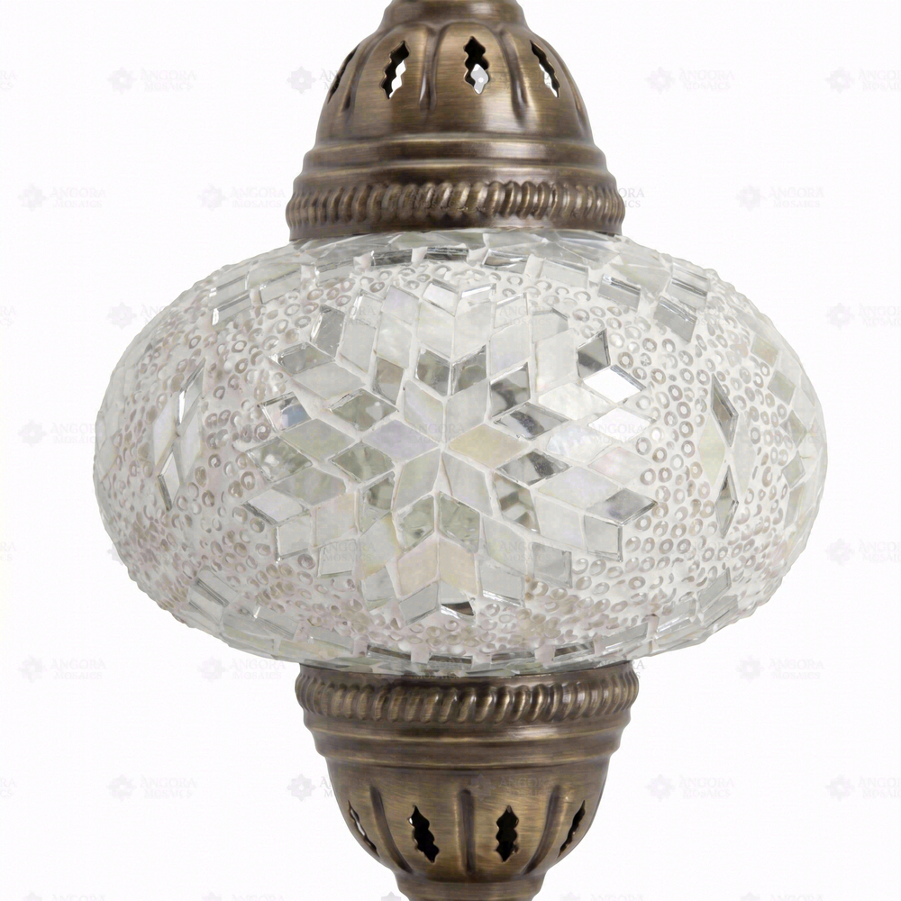 White Classic Table Lamp, close-up of the mosaic glass