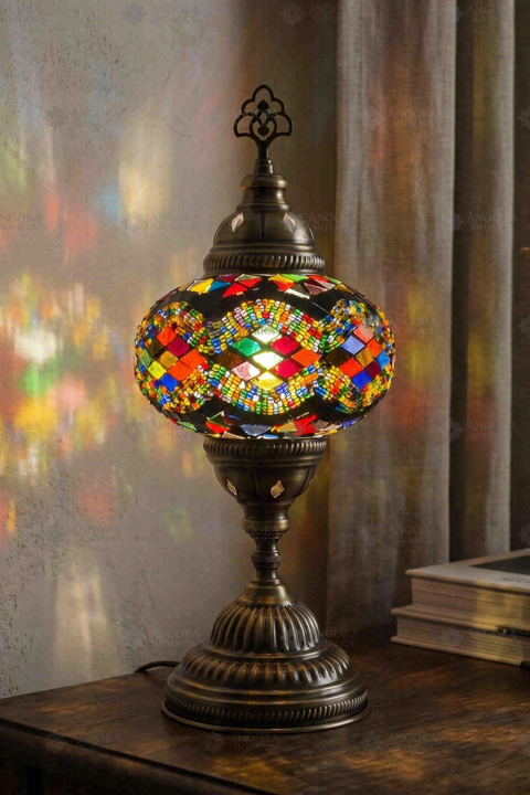 Multicolor Classic Table Lamp