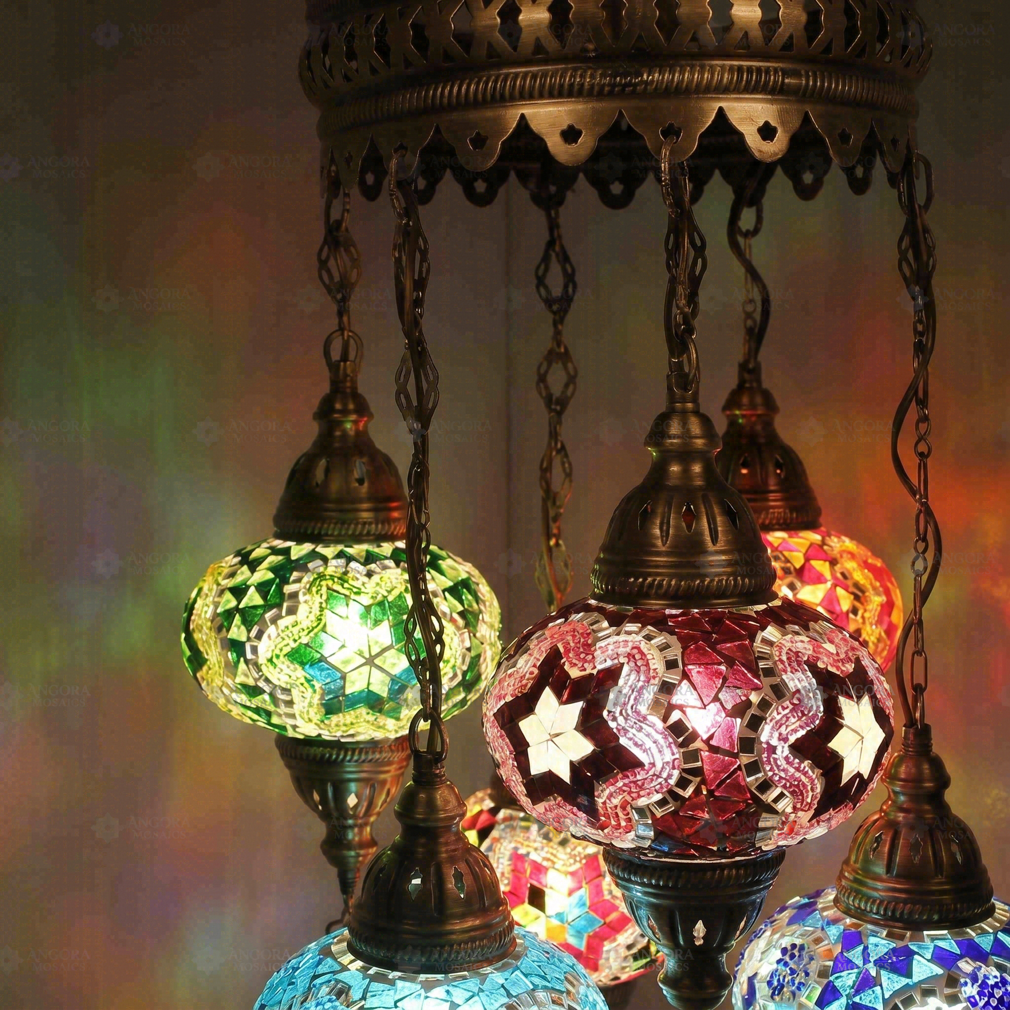Lit close-up of mosaic glass globe — Multicolor chandelier glowing (ENV SLT7N3 (01-03-07-16-18-19-34))