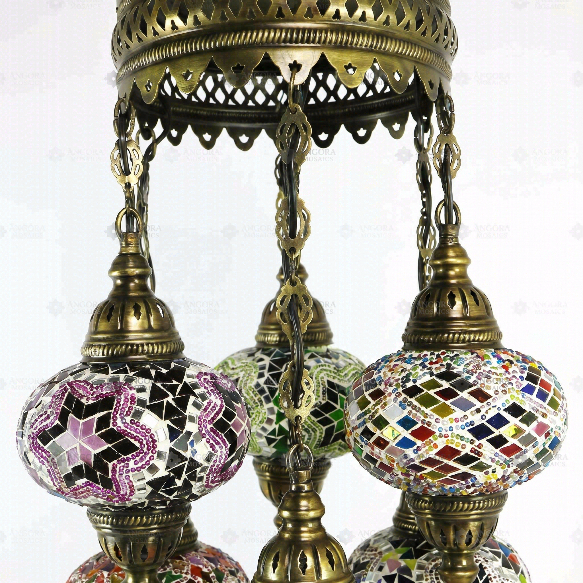 Close-up of Multicolor multicolor jewel mosaic glass globe pattern — chandelier (ENV SLT7N3 (02-03-07-18-19-34-46))