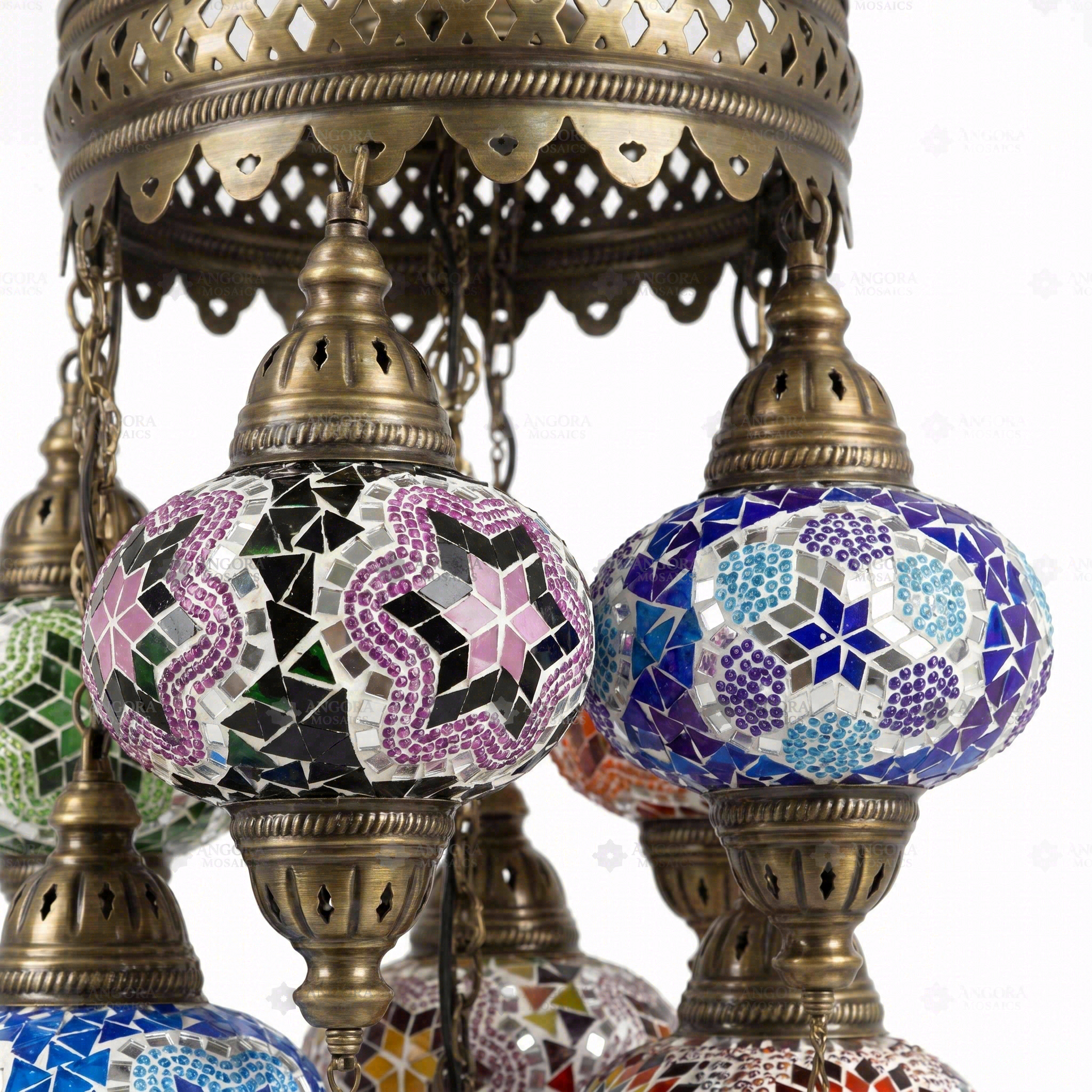 Close-up of Multicolor multicolor jewel mosaic glass globe pattern — chandelier (ENV SLT7N3 (03-11-16-17-18-19-34))