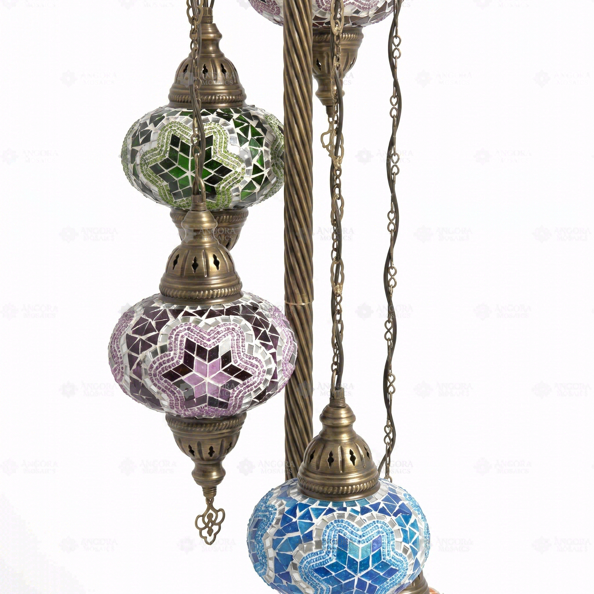 Close-up of Multicolor multicolor jewel mosaic glass globe pattern — floor lamp (LMD5N3 (03-11-16-17-19))