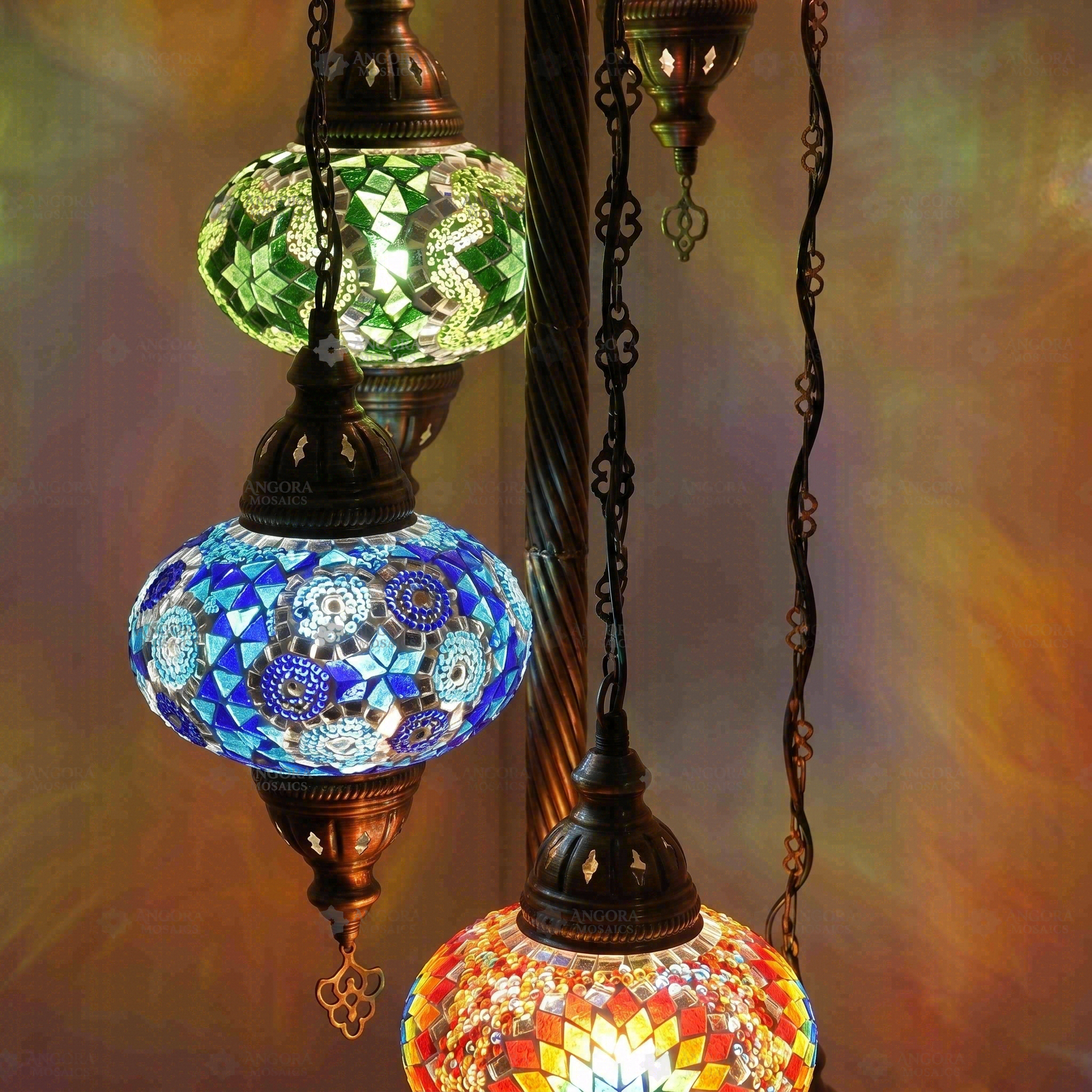 Lit close-up of mosaic glass globe — Multicolor floor lamp glowing (LMD5N3 (03-11-17-18-34))