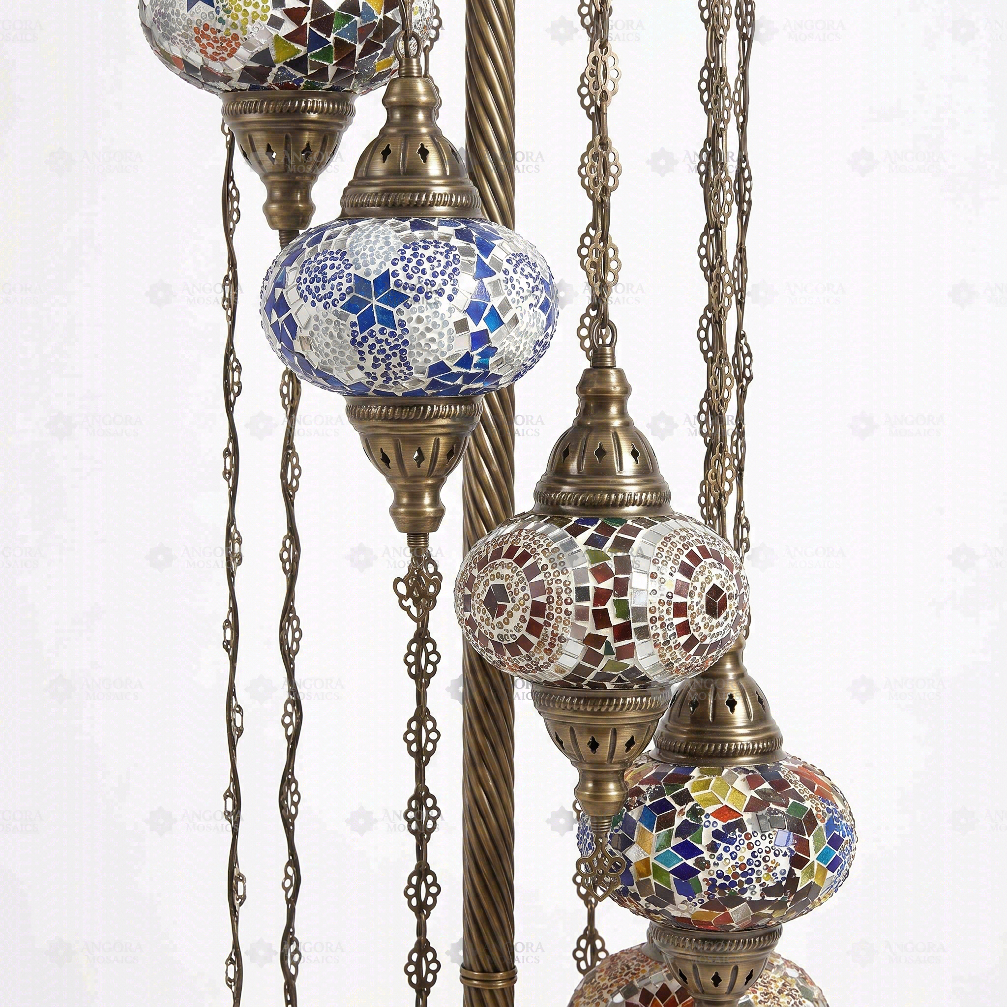 Close-up of Multicolor multicolor jewel mosaic glass globe pattern — floor lamp (LMD9N3 (03-11-16-17-18-19-21-29-34))