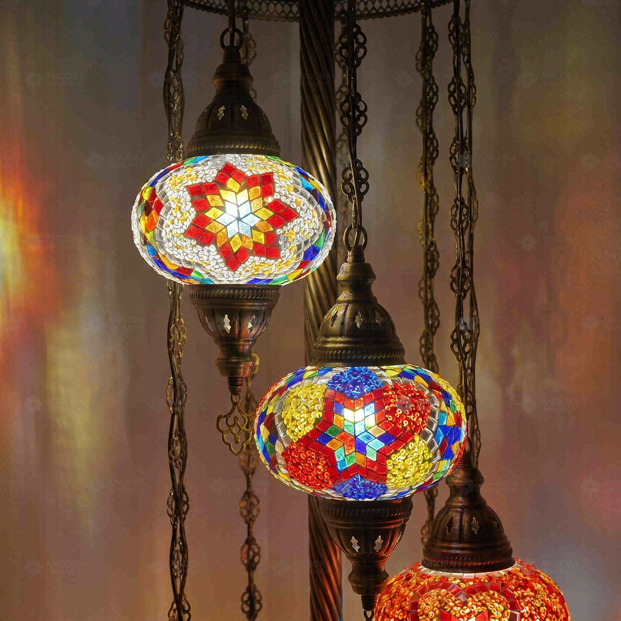 Lit close-up of mosaic glass globe — Multicolor floor lamp glowing (LMD9N3 (04-06-07-13-24-25-26-28-65))